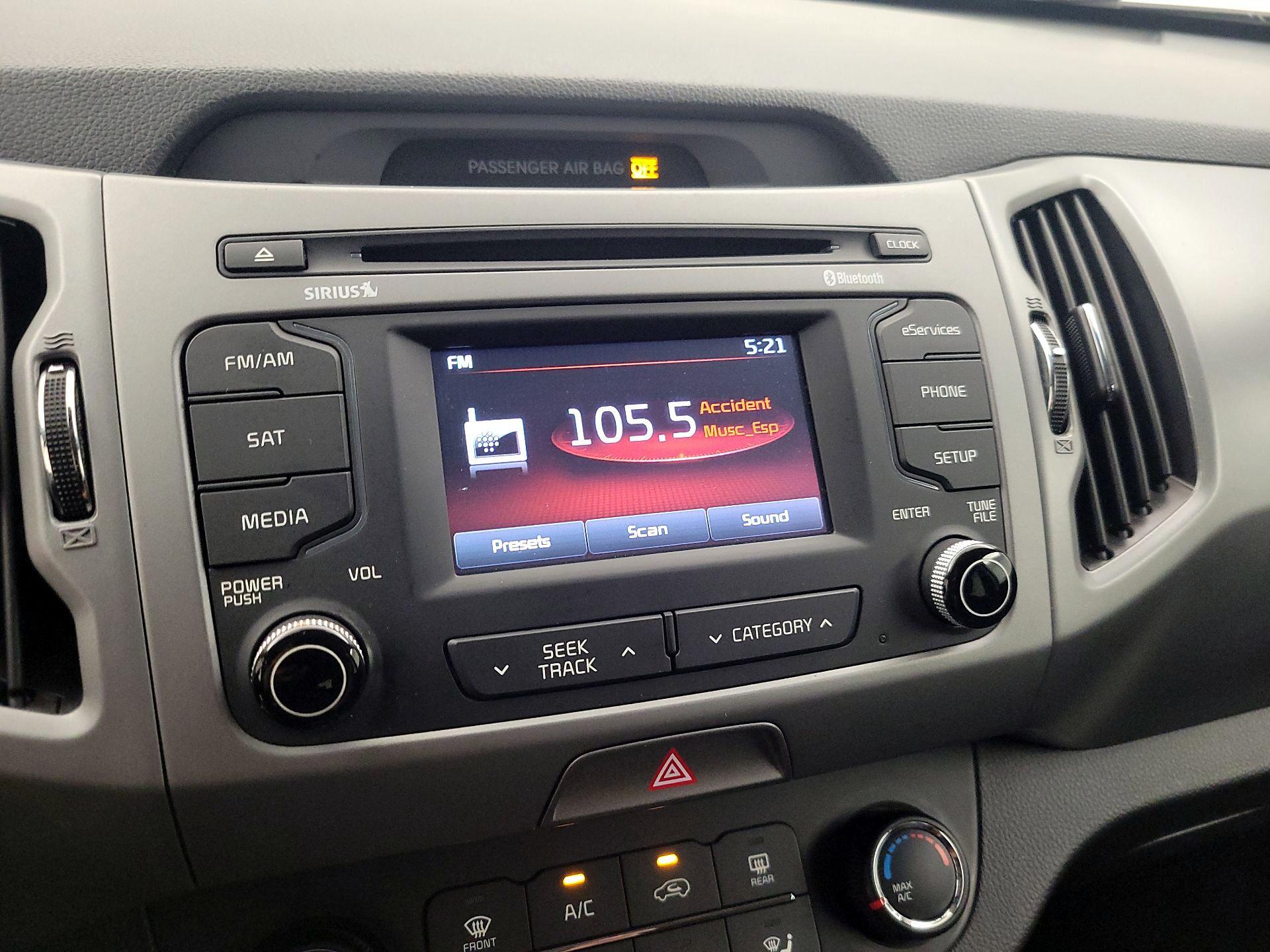 Thumbnail: 2015 Kia Sportage - 15