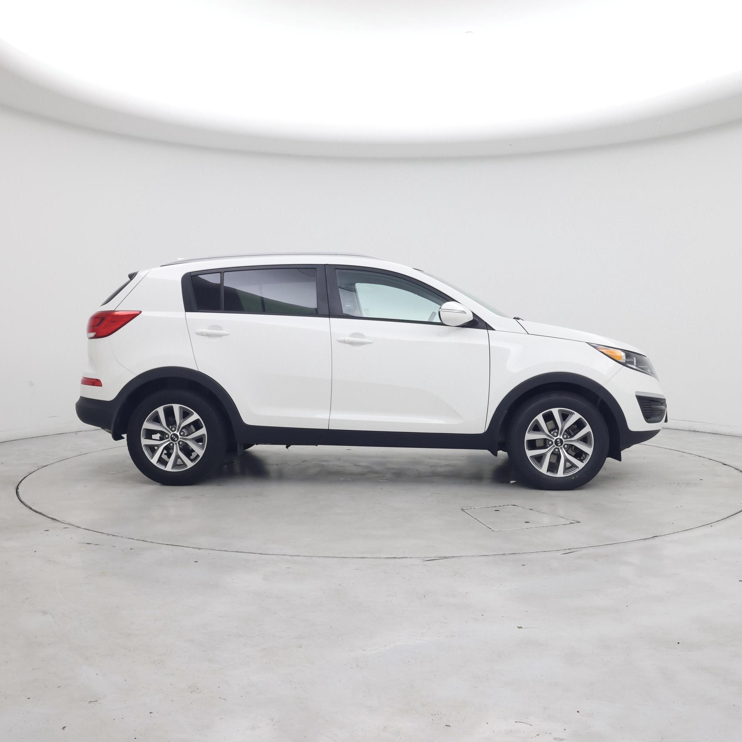 Thumbnail: 2015 Kia Sportage - 7