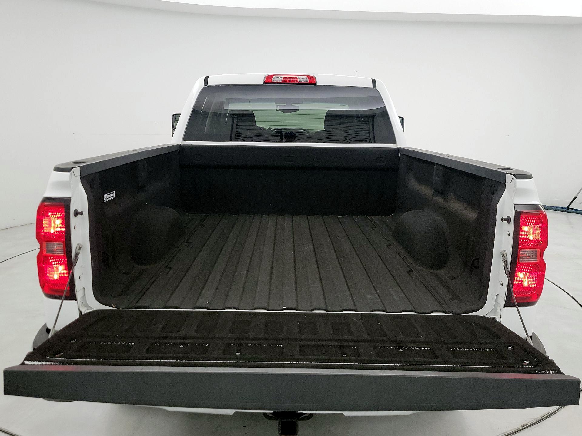 Thumbnail: 2015 Chevrolet Silverado 1500 - 20