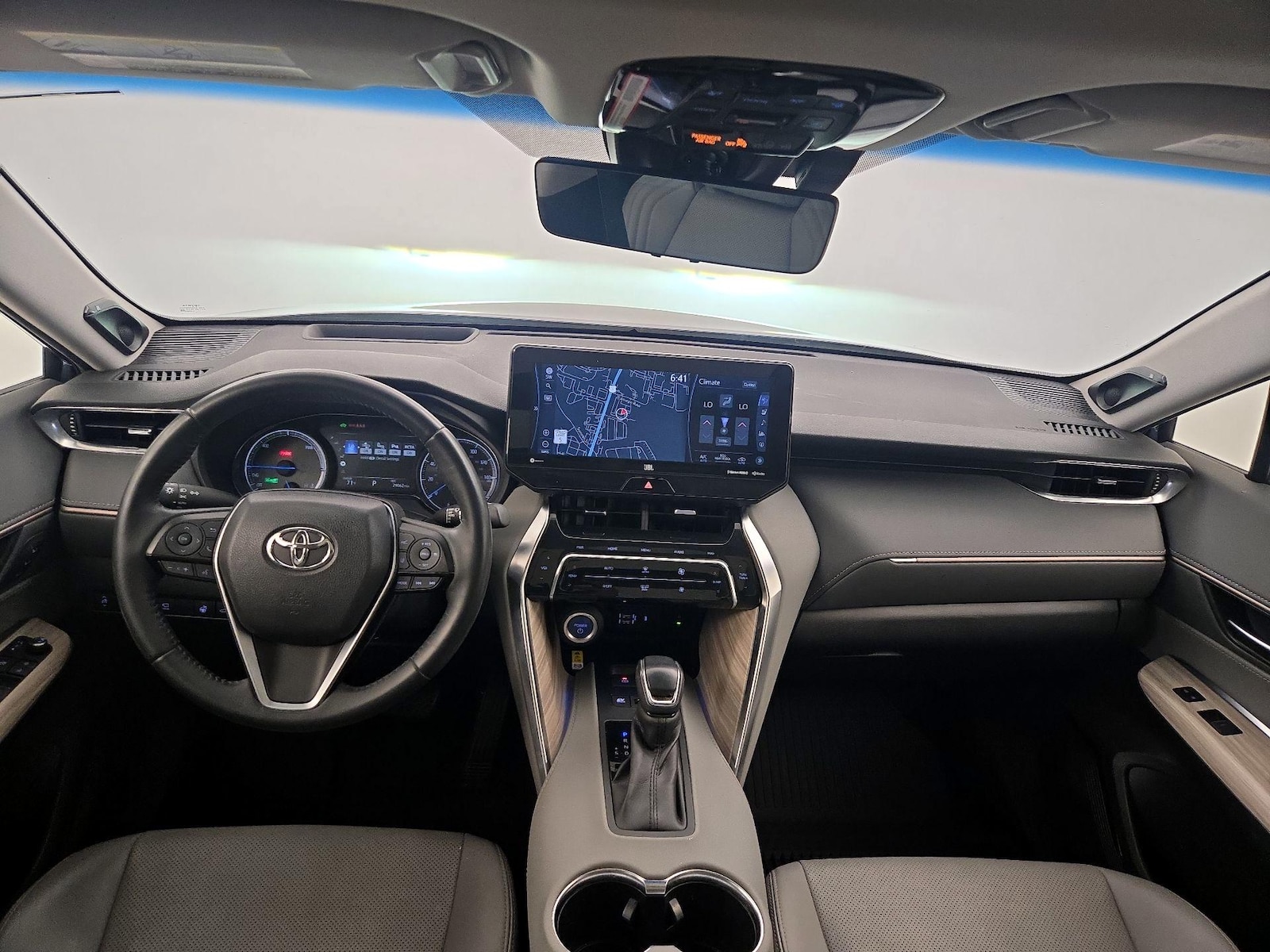 2021 Toyota Venza Limited - Photo 10