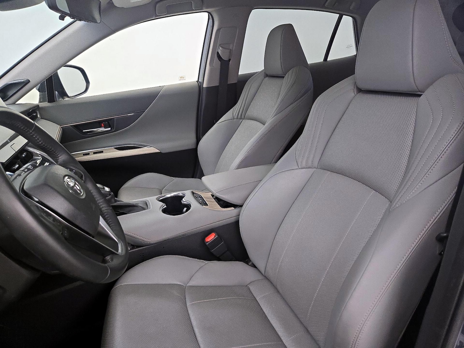 2021 Toyota Venza Limited - Photo 12