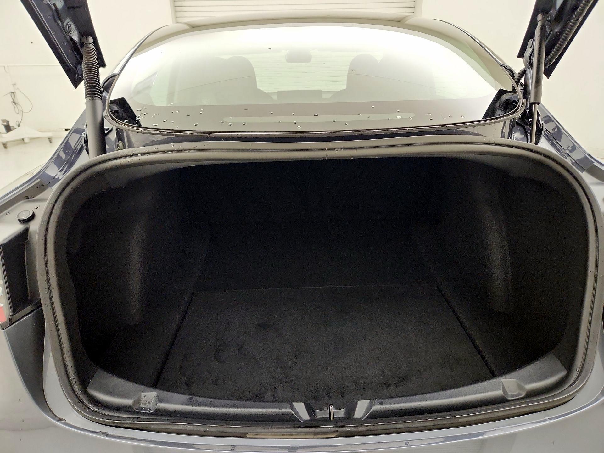 Thumbnail: 2023 Tesla Model 3 - 20
