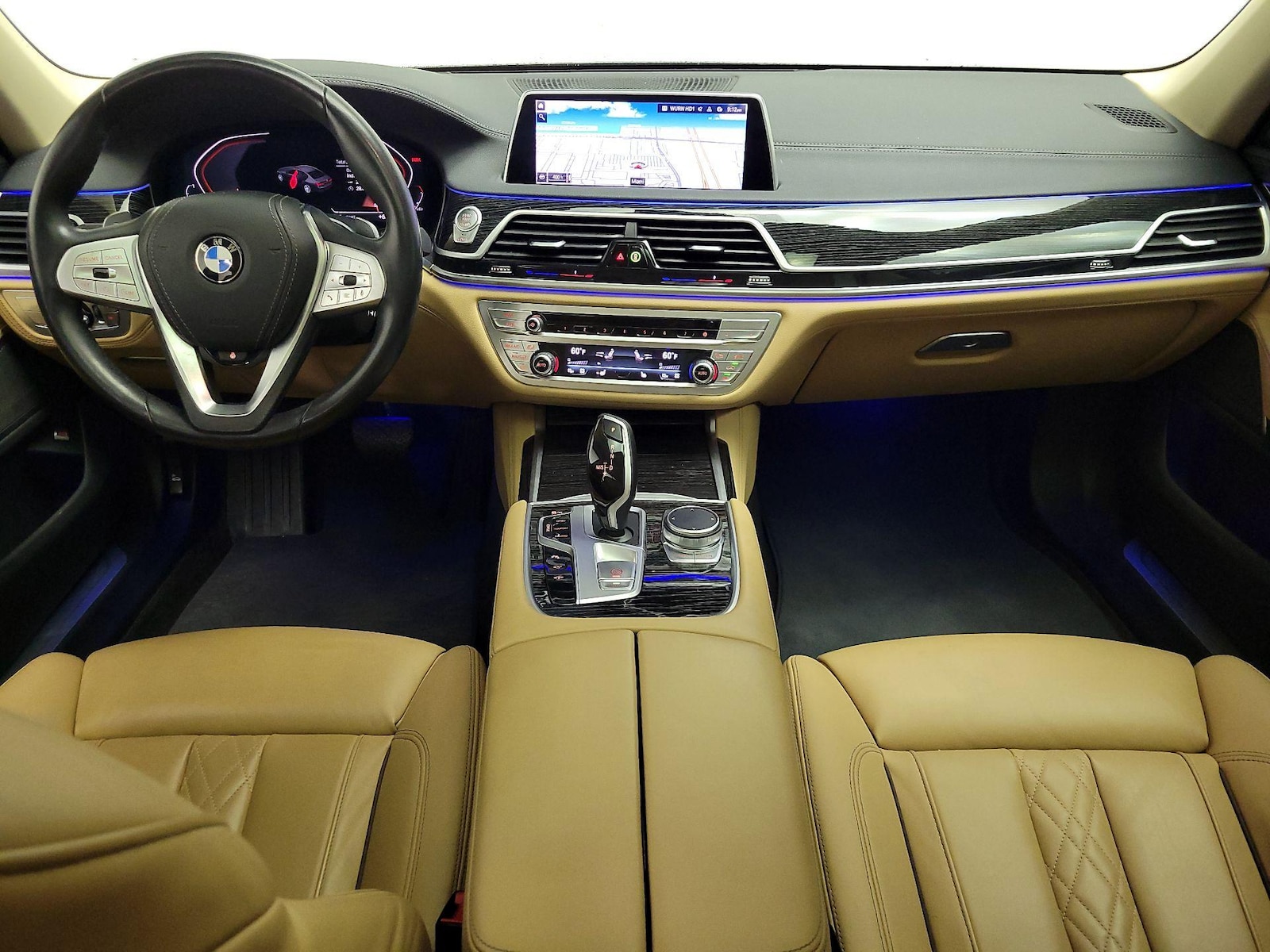 2022 BMW 7 Series 740i - Photo 10