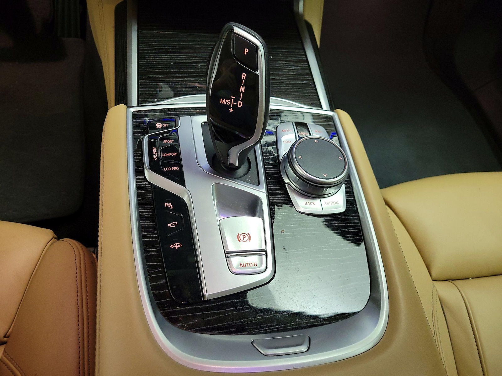 2022 BMW 7 Series 740i - Photo 19