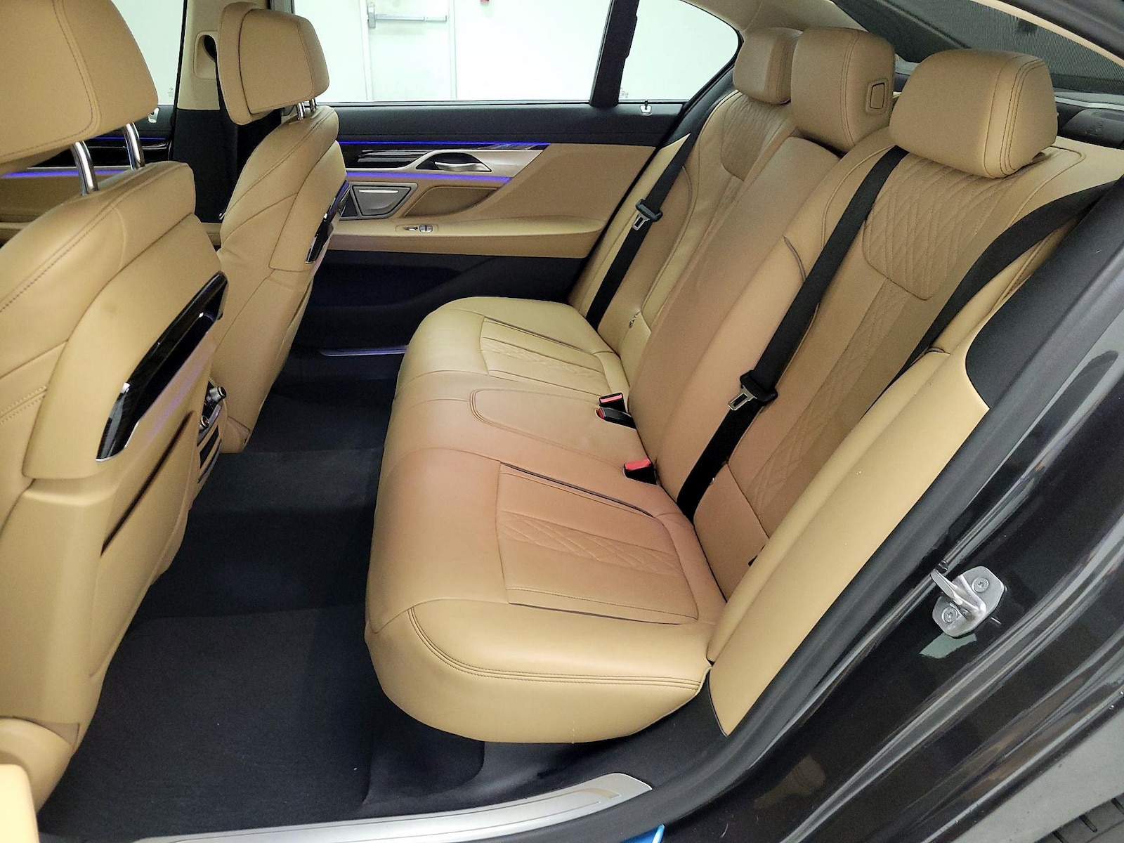 2022 BMW 7 Series 740i - Photo 22