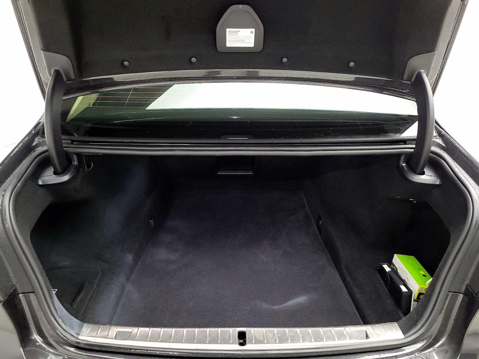 2022 BMW 7 Series 740i - Photo 23