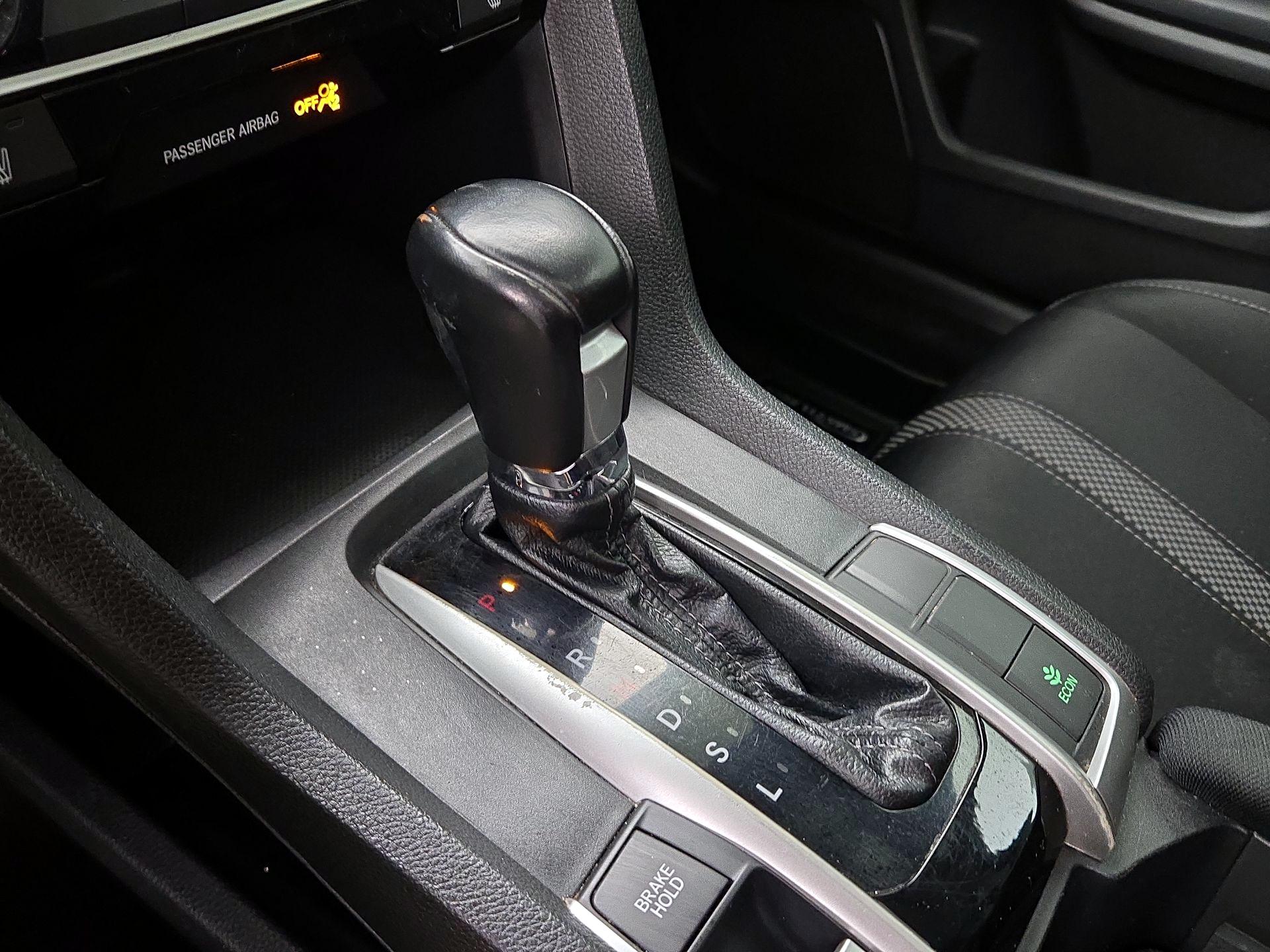 Thumbnail: 2019 Honda Civic - 17