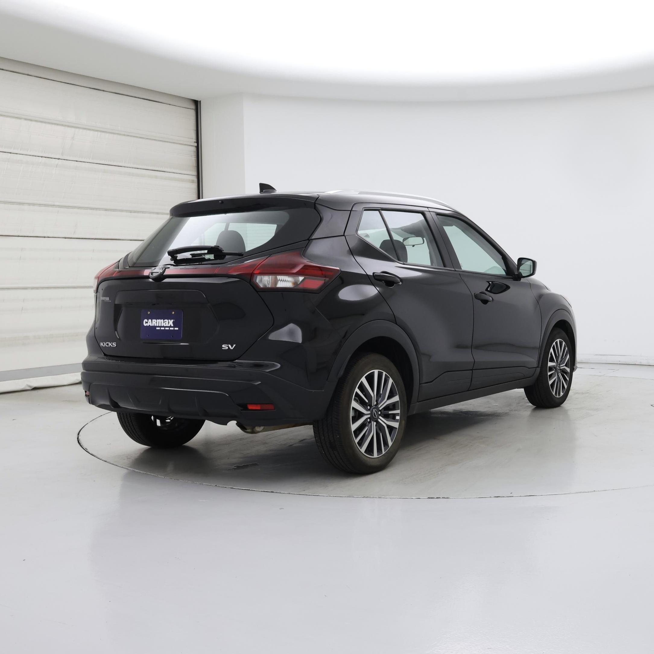 Thumbnail: 2024 Nissan Kicks - 8
