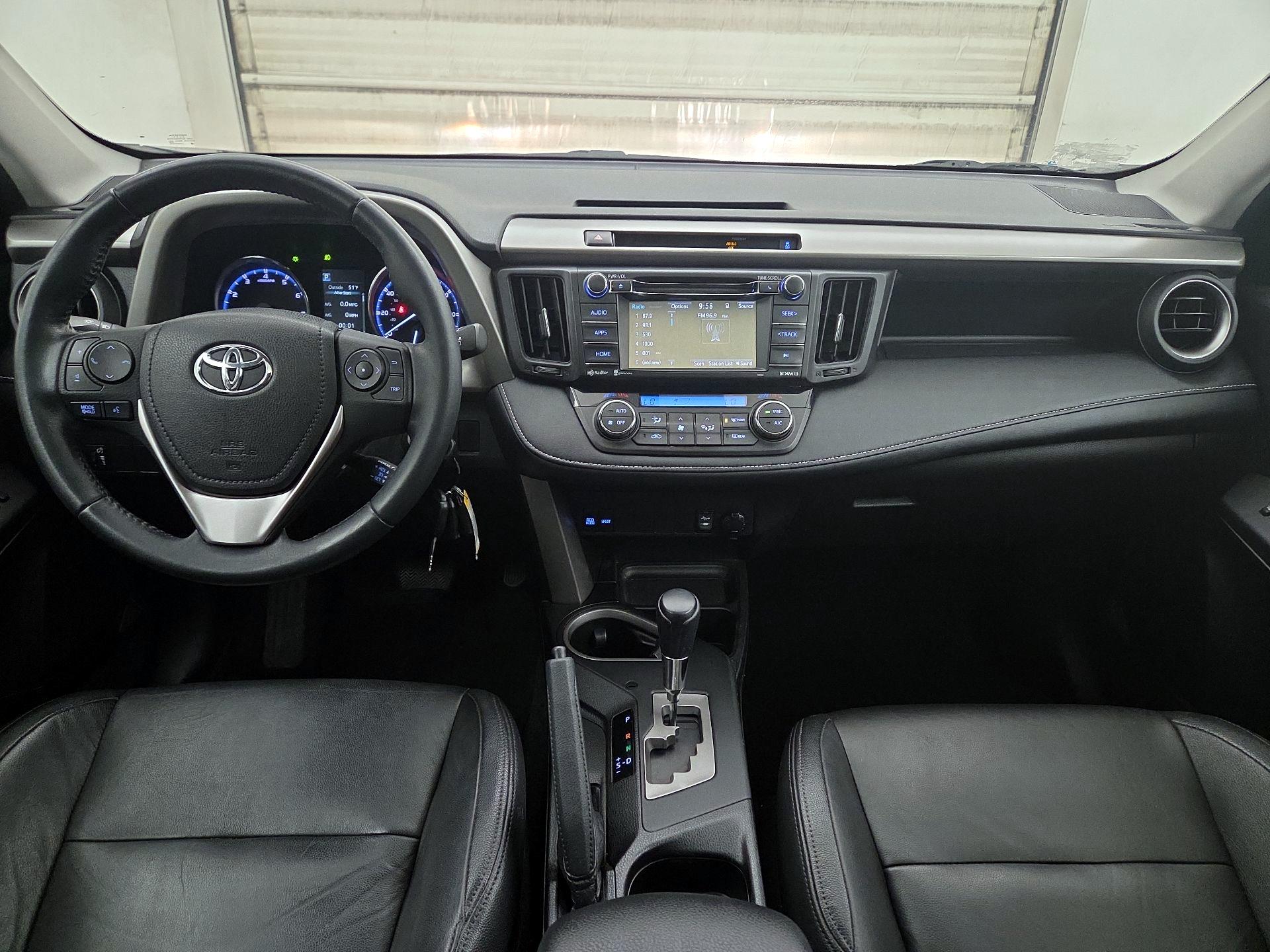 Thumbnail: 2016 Toyota RAV4 - 9