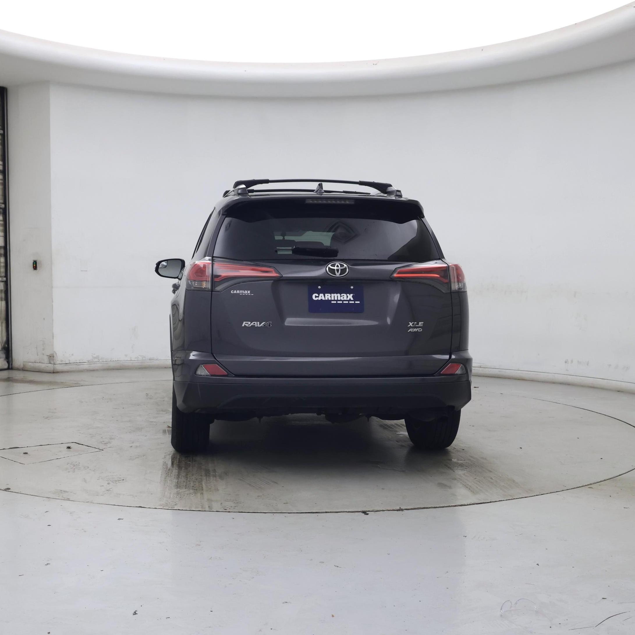 Thumbnail: 2016 Toyota RAV4 - 6