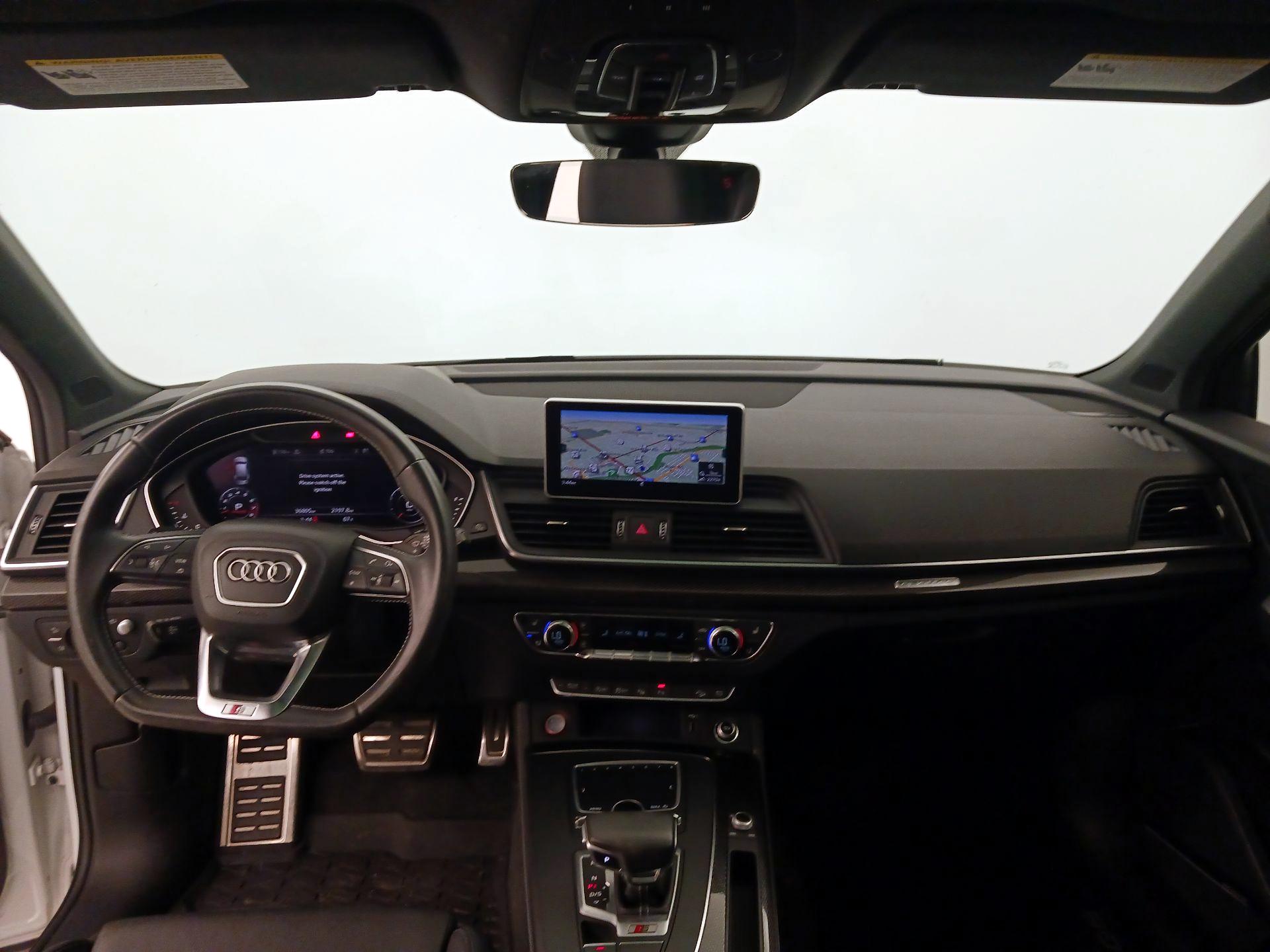 Thumbnail: 2019 Audi SQ5 - 9