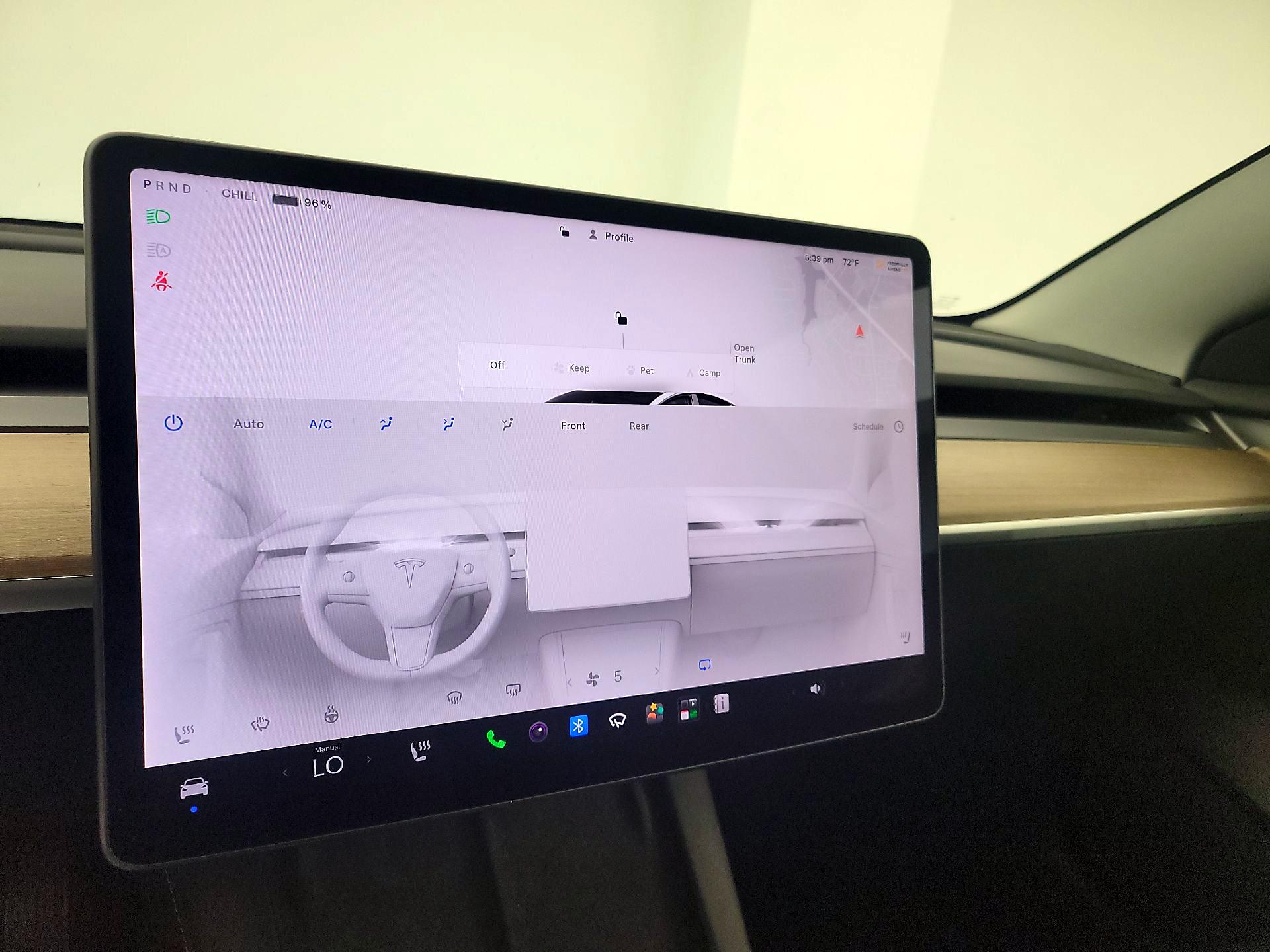 Thumbnail: 2022 Tesla Model 3 - 16