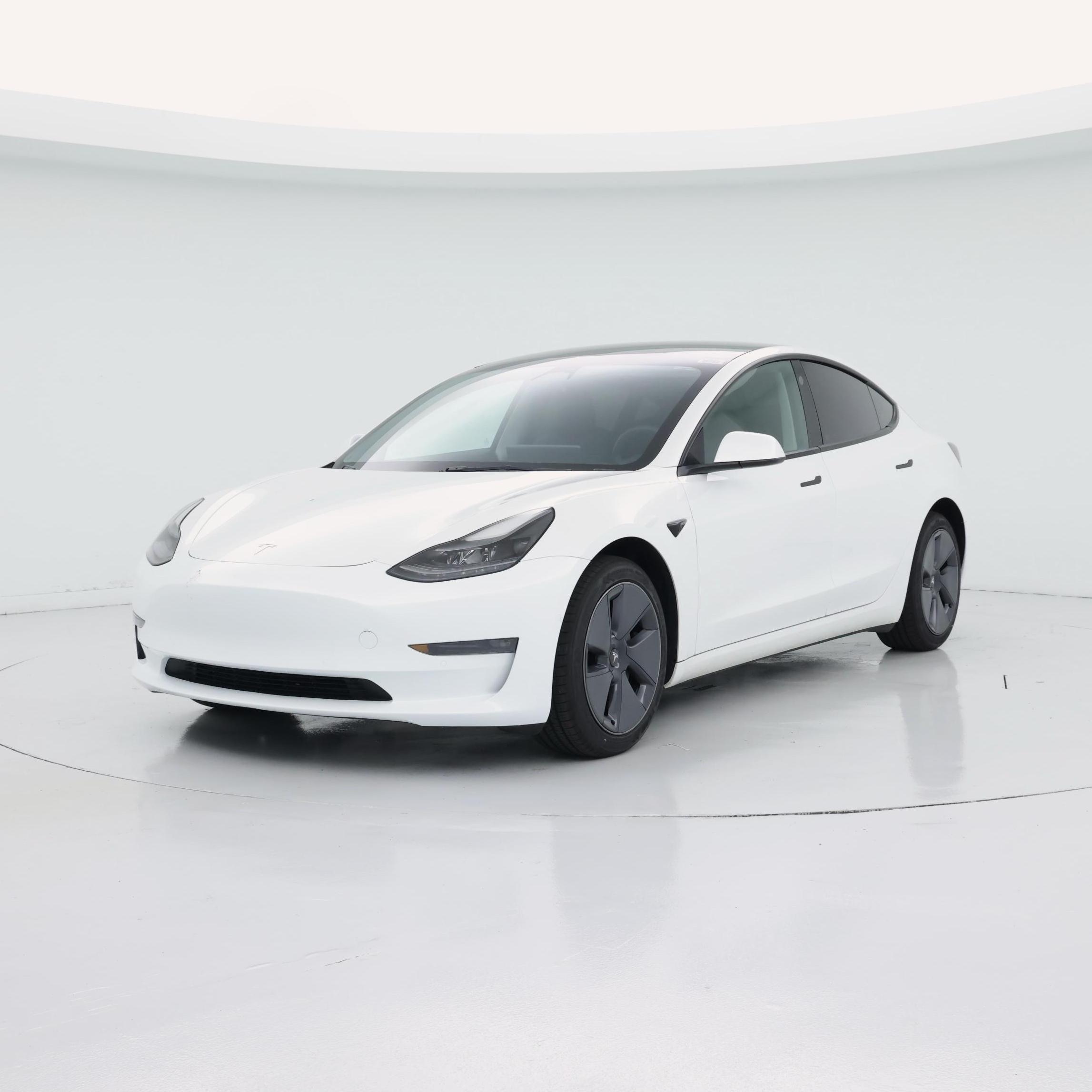 Thumbnail: 2022 Tesla Model 3 - 4