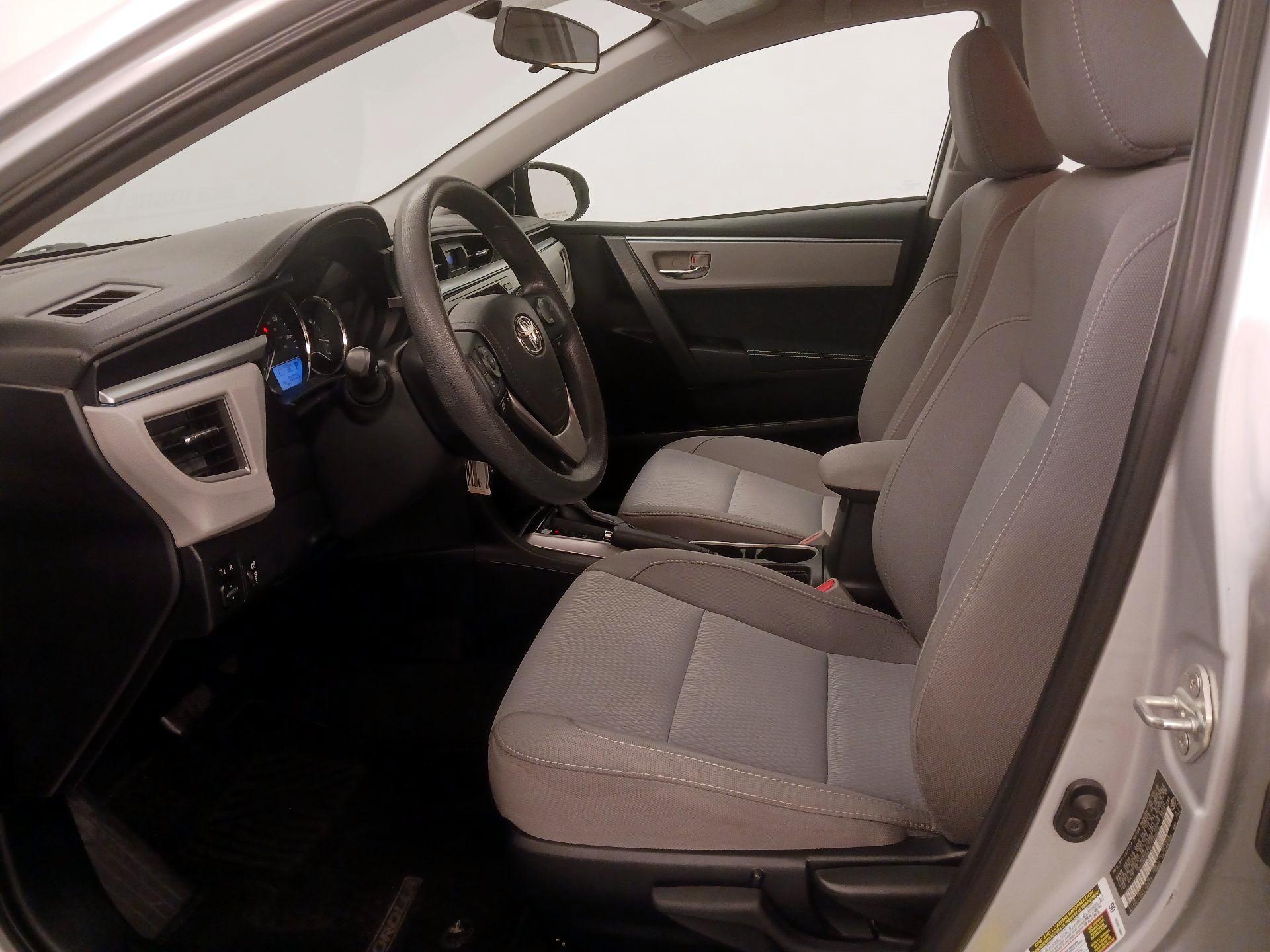 Thumbnail: 2015 Toyota Corolla - 11