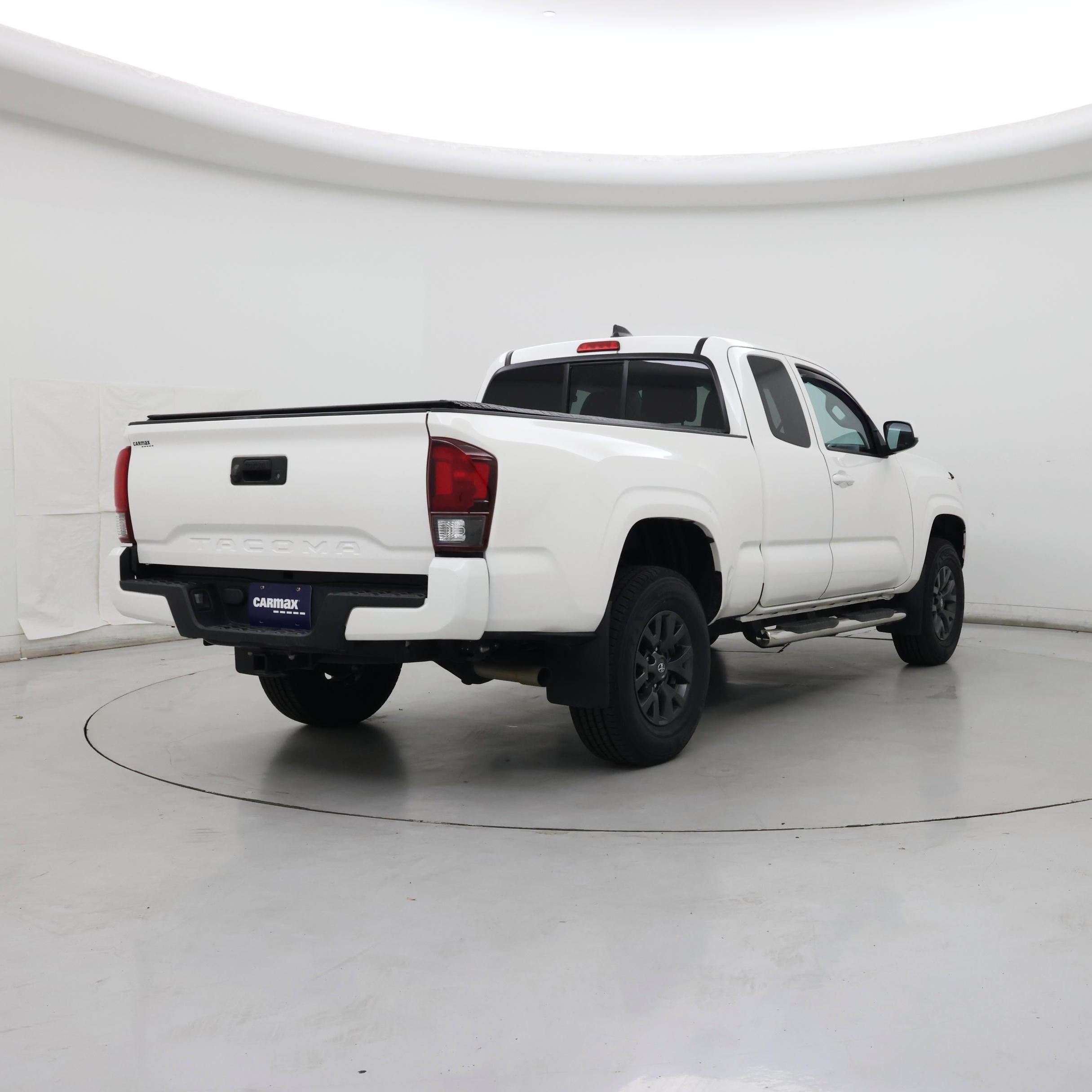 Thumbnail: 2021 Toyota Tacoma - 8