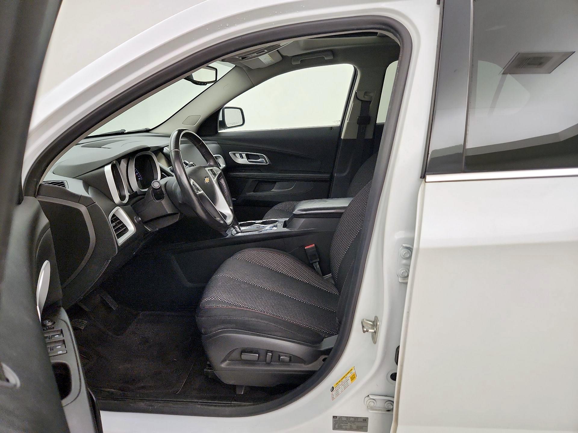 Thumbnail: 2016 Chevrolet Equinox - 11