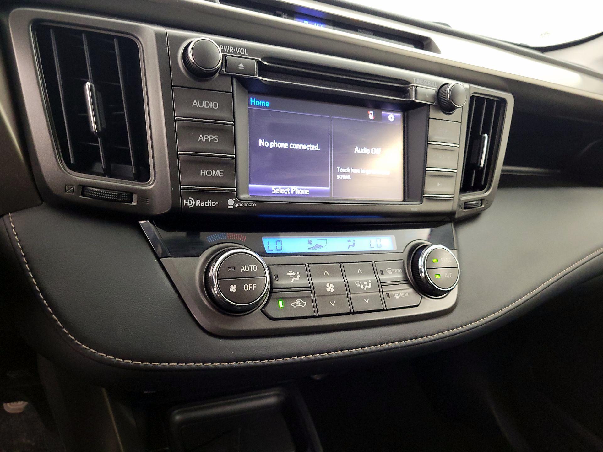 Thumbnail: 2014 Toyota RAV4 - 16