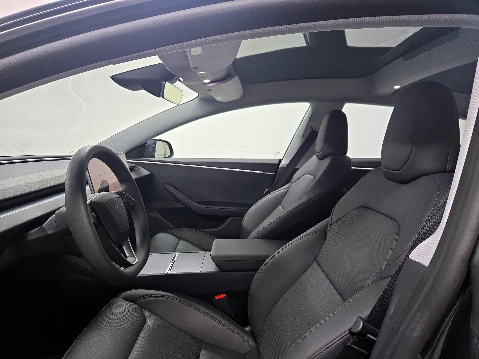 Thumbnail: 2024 Tesla Model 3 - 18