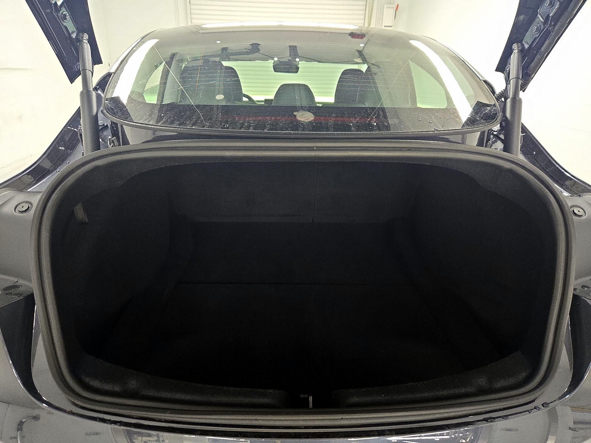 Thumbnail: 2024 Tesla Model 3 - 20