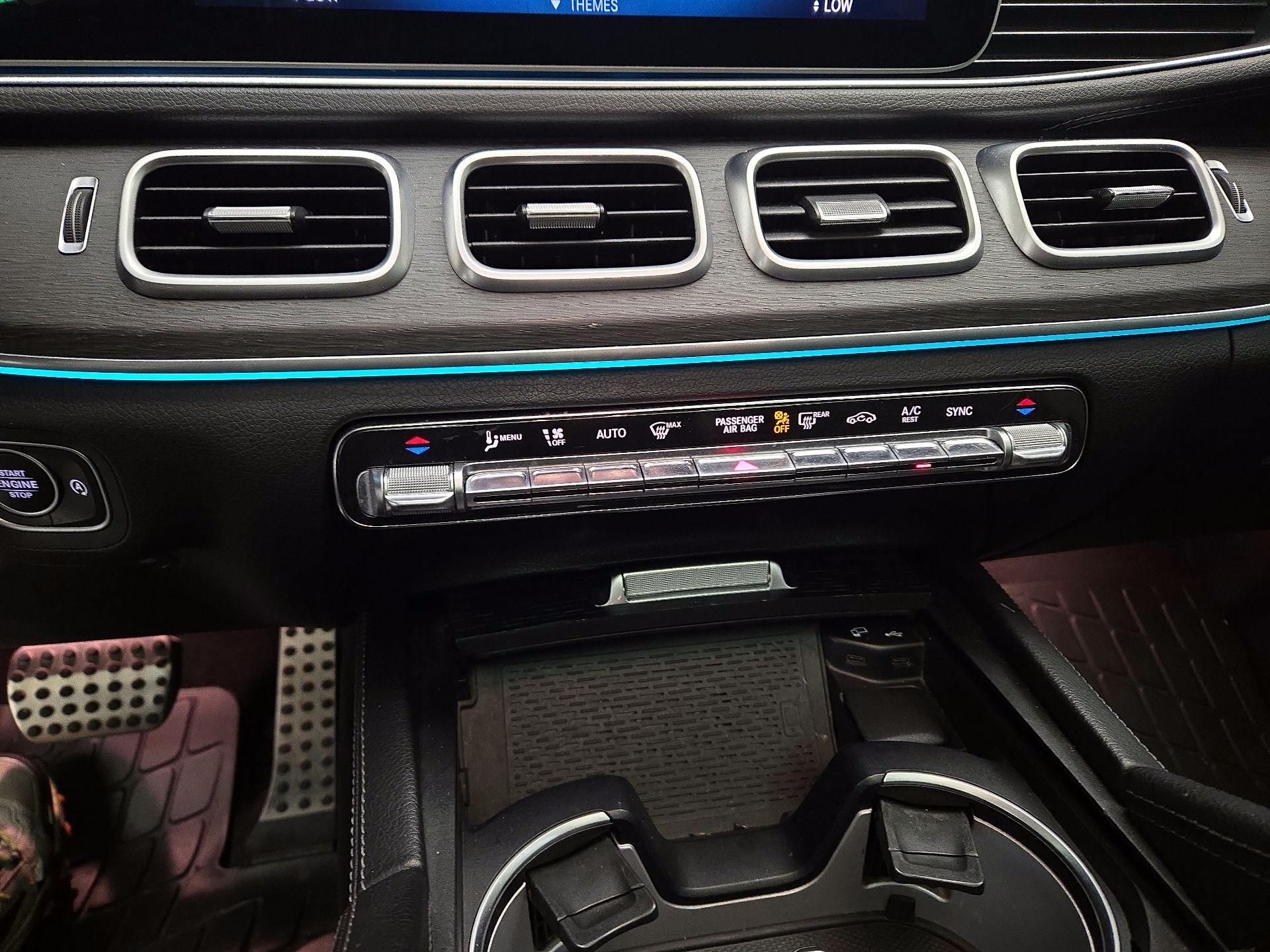Thumbnail: 2023 Mercedes-Benz GLS - 17