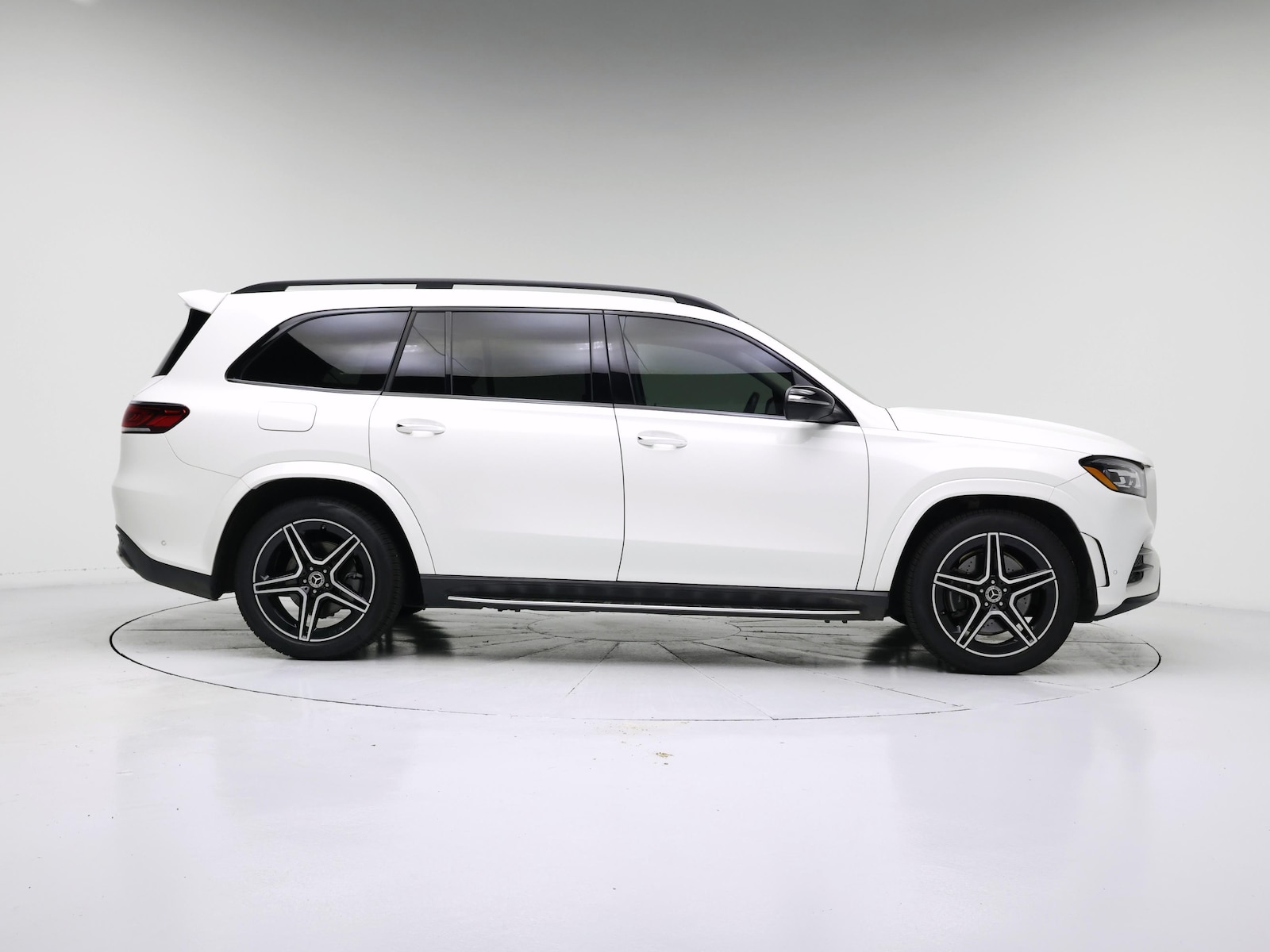2023 Mercedes-Benz GLS GLS580 - Photo 8