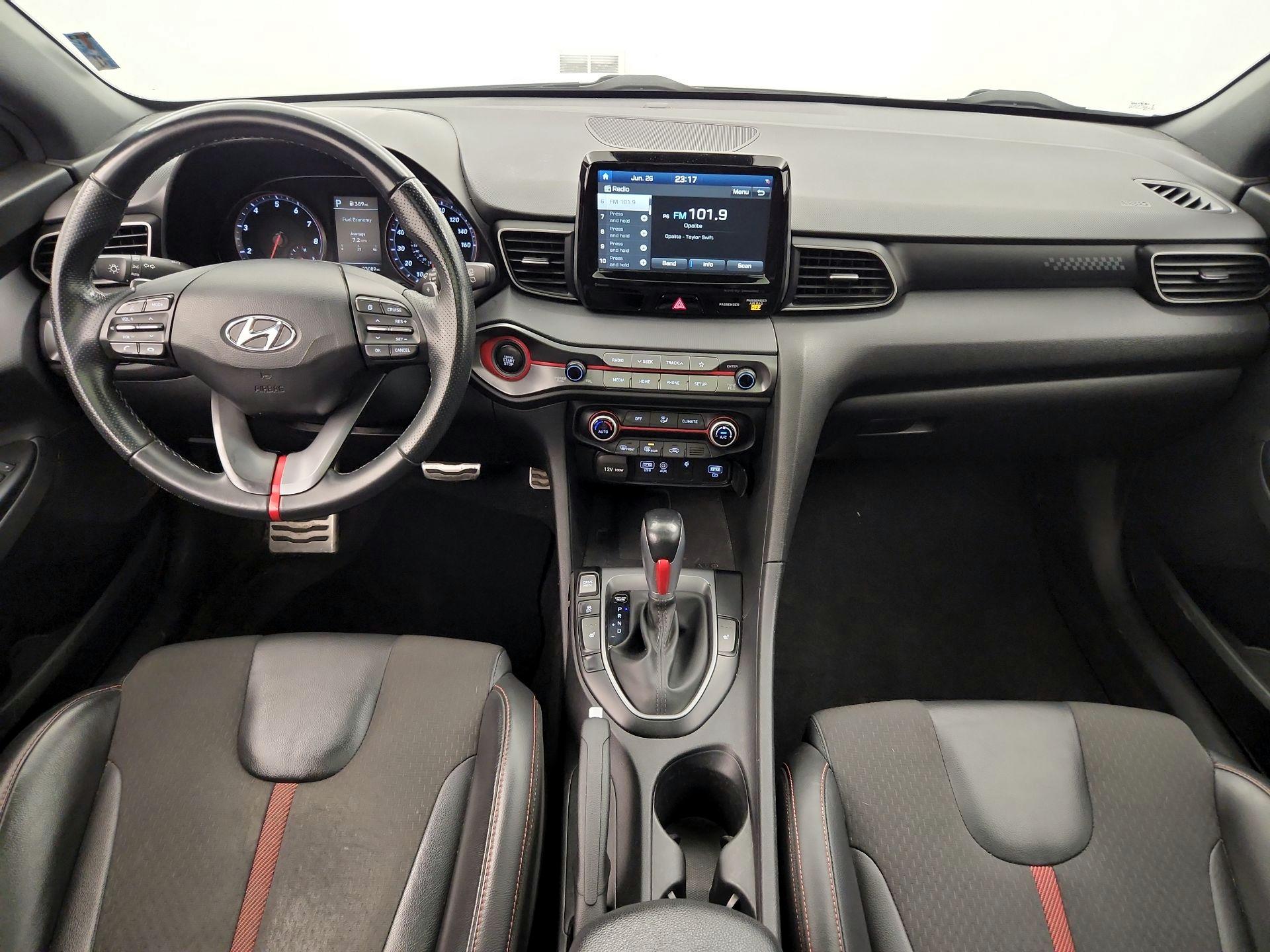 Thumbnail: 2020 Hyundai Veloster - 9