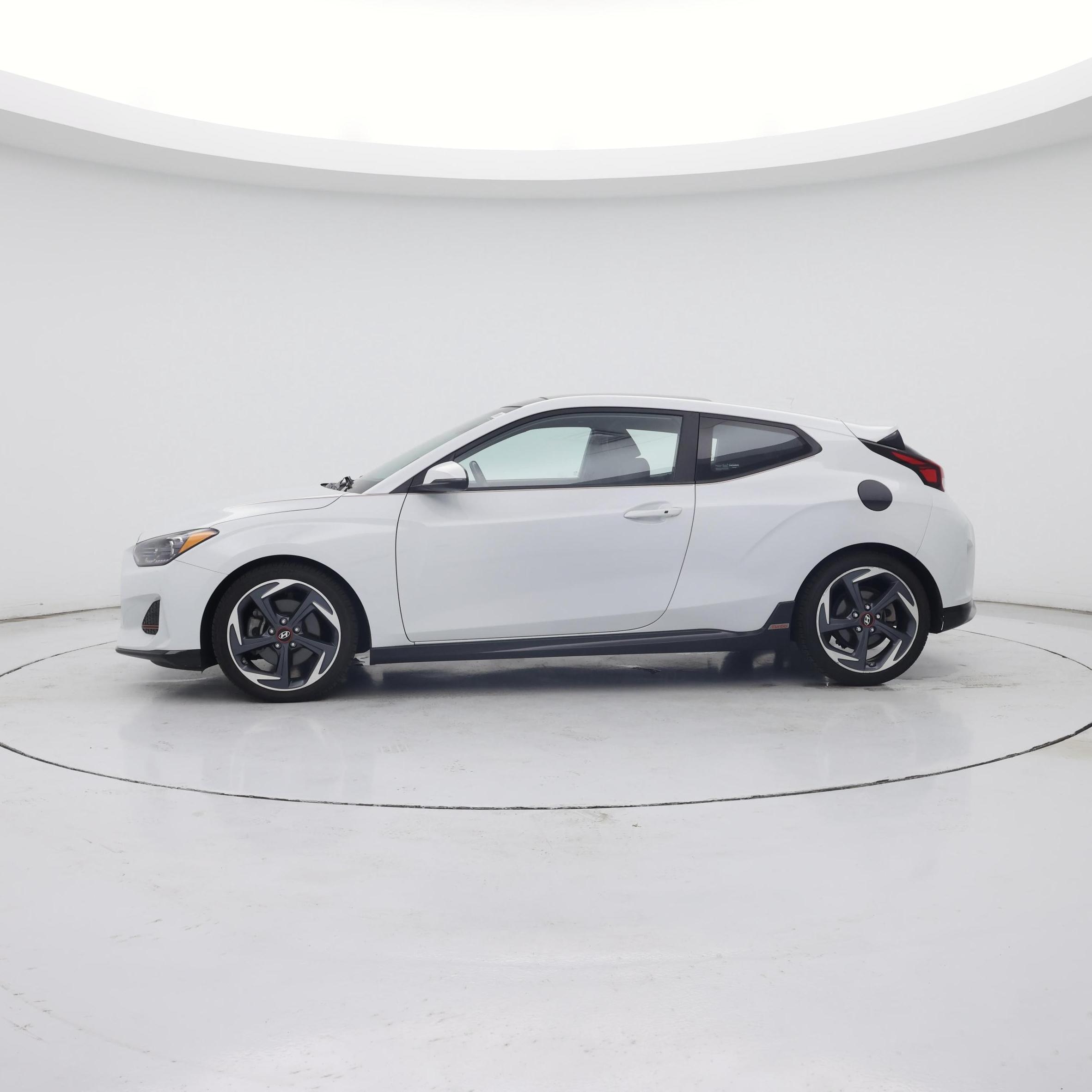 Thumbnail: 2020 Hyundai Veloster - 3