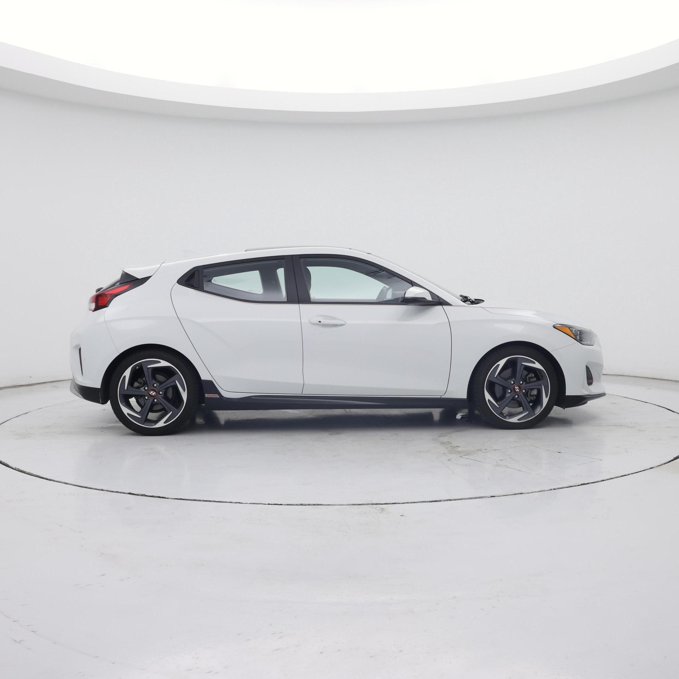 Thumbnail: 2020 Hyundai Veloster - 7
