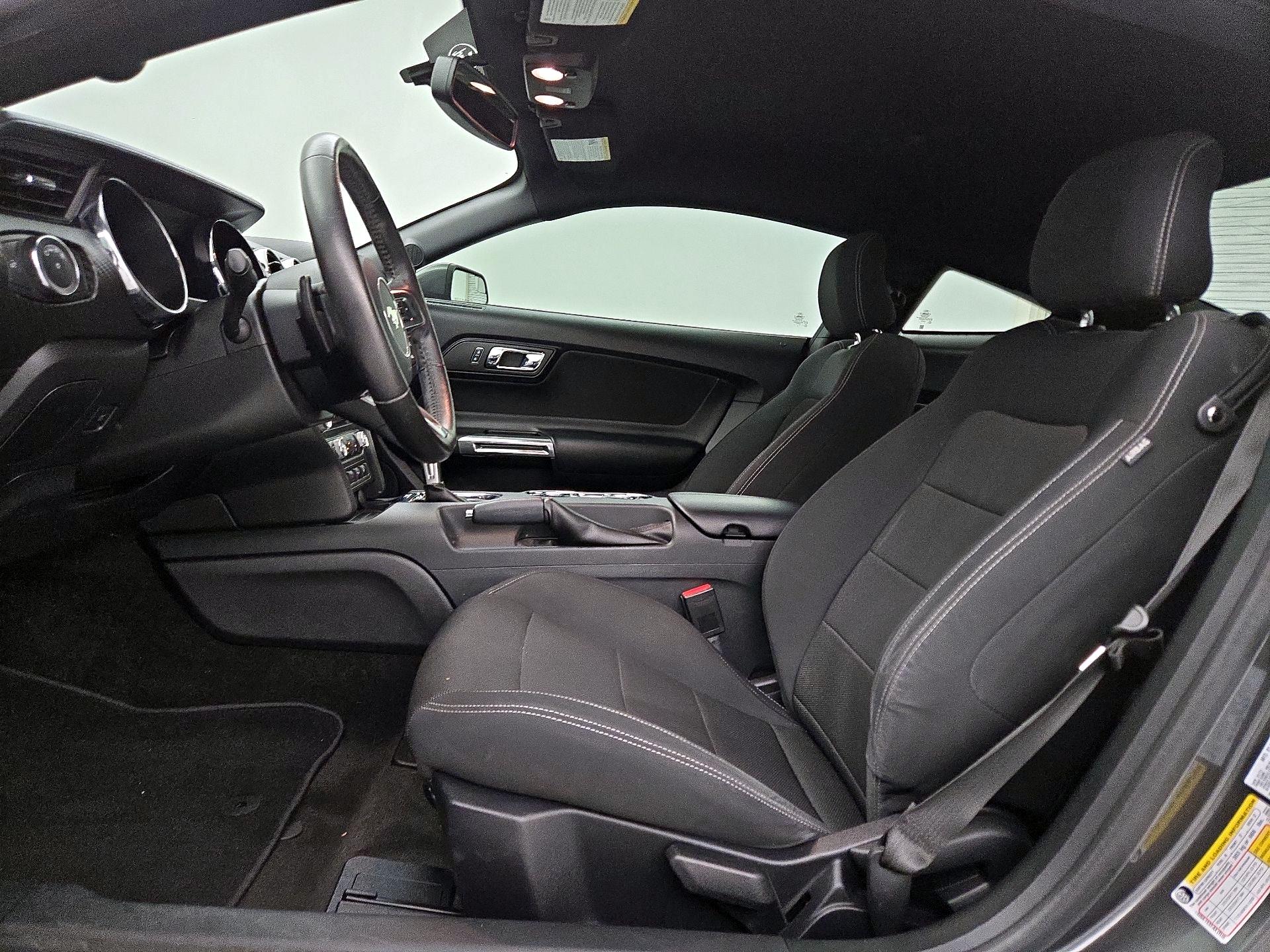 Thumbnail: 2015 Ford Mustang - 11
