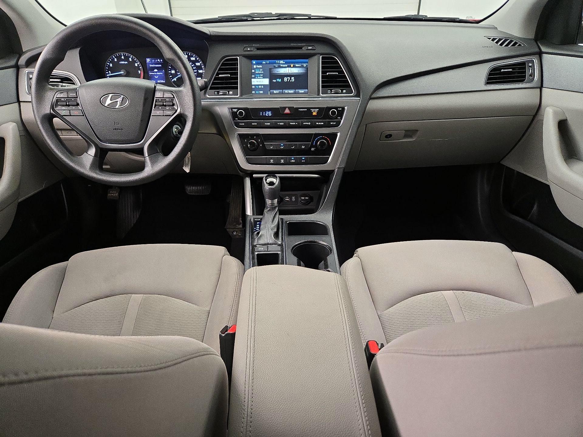 Thumbnail: 2017 Hyundai Sonata - 9