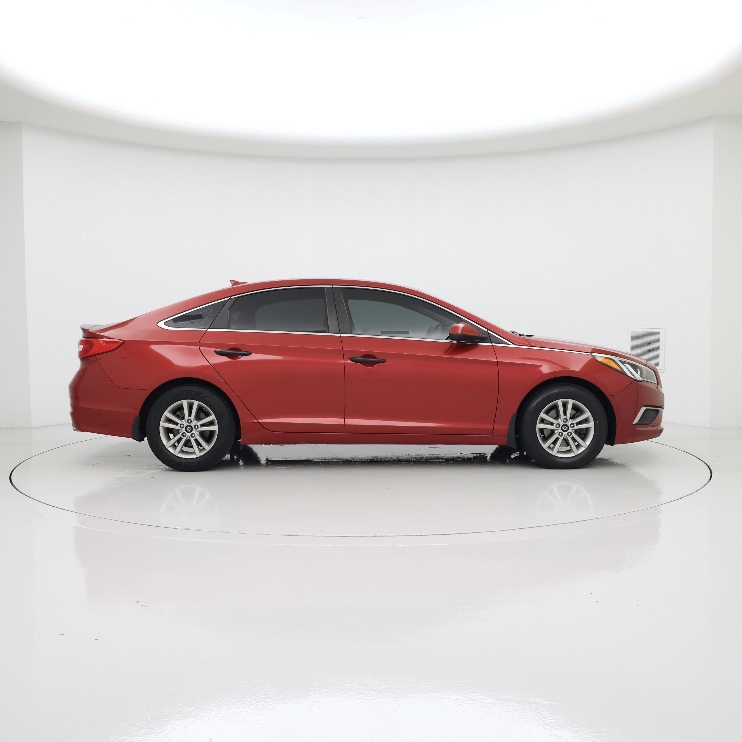 Thumbnail: 2017 Hyundai Sonata - 7