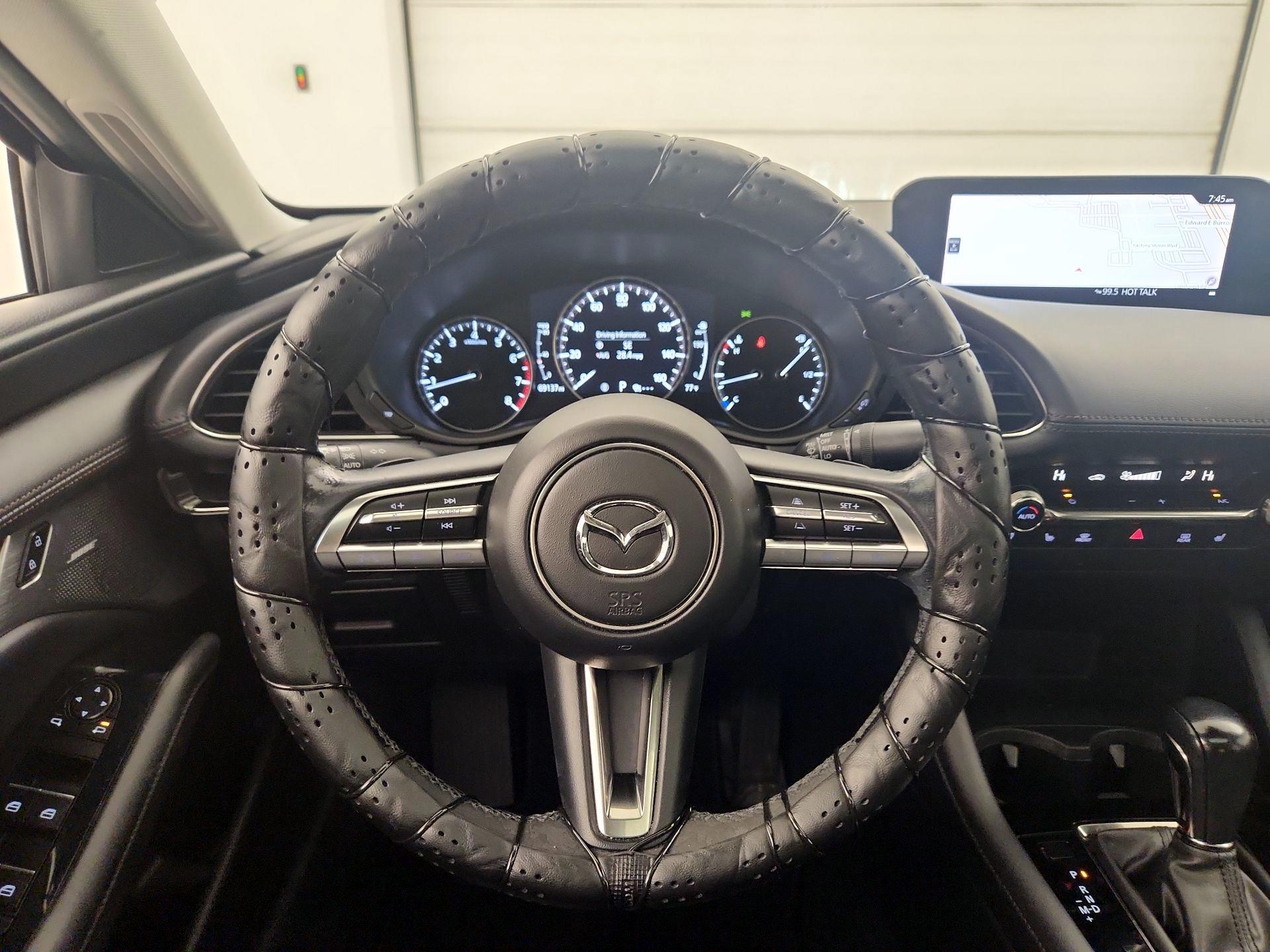 Thumbnail: 2022 Mazda Mazda3 - 10