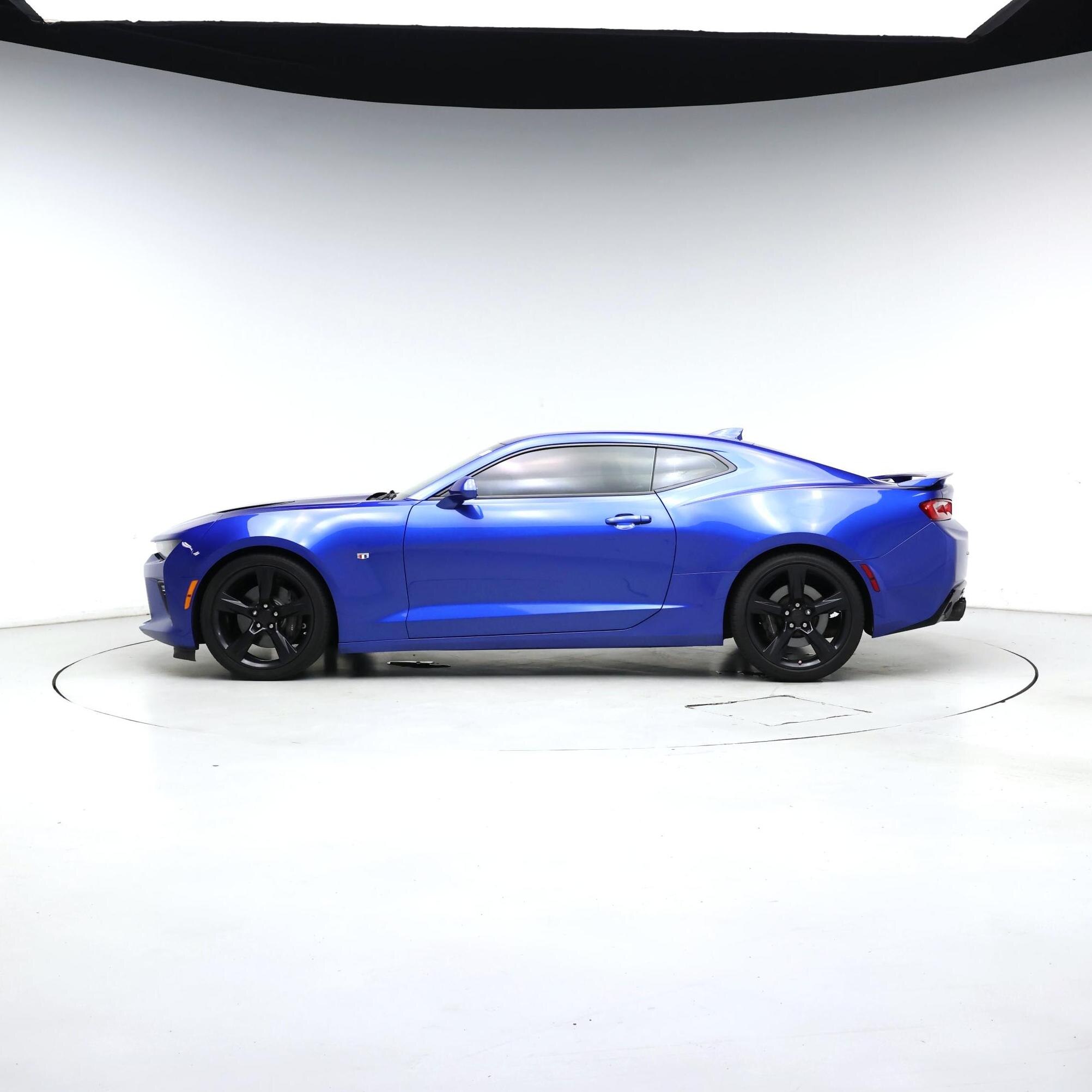 Thumbnail: 2018 Chevrolet Camaro - 3