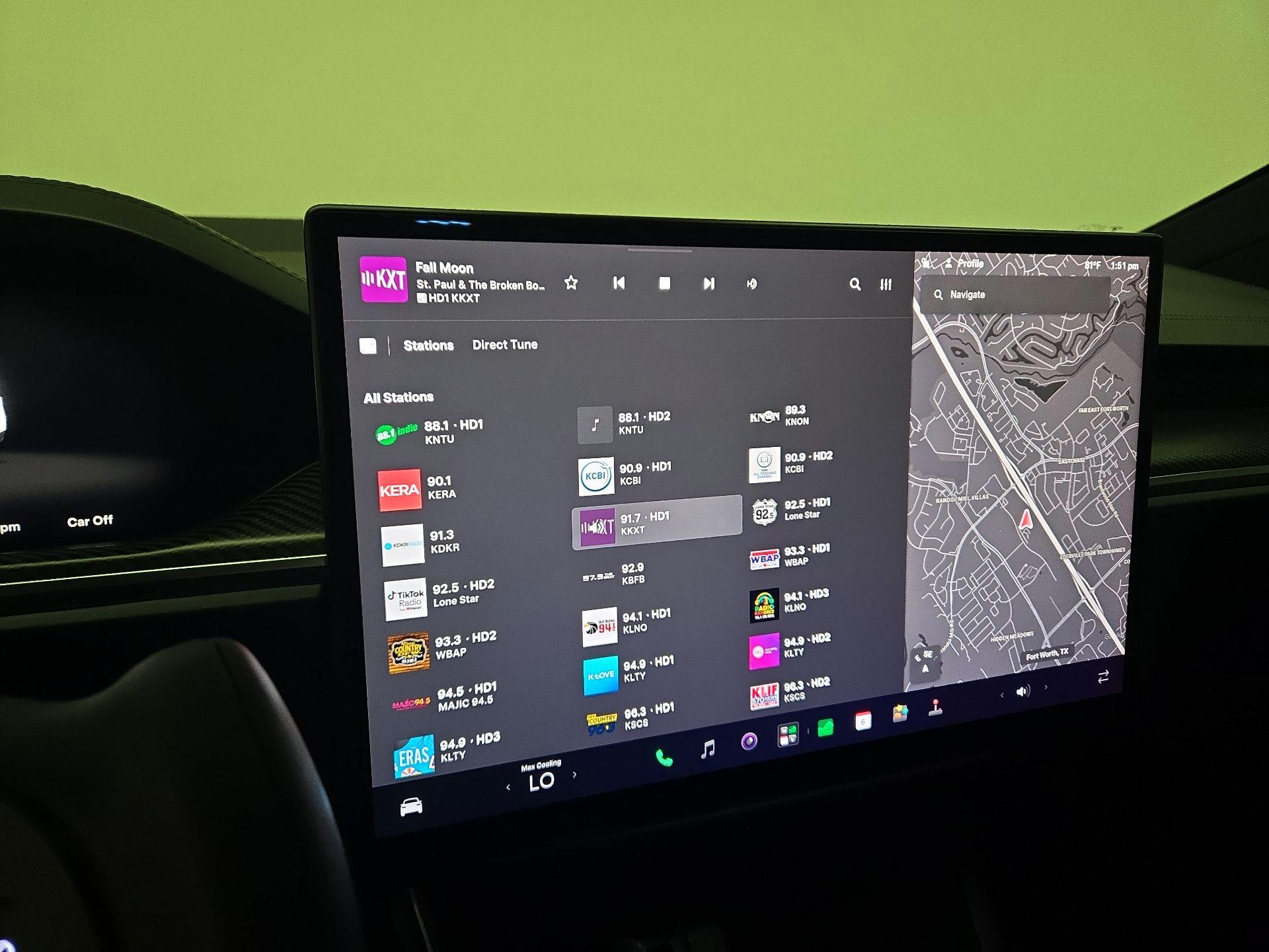 Thumbnail: 2022 Tesla Model X - 15
