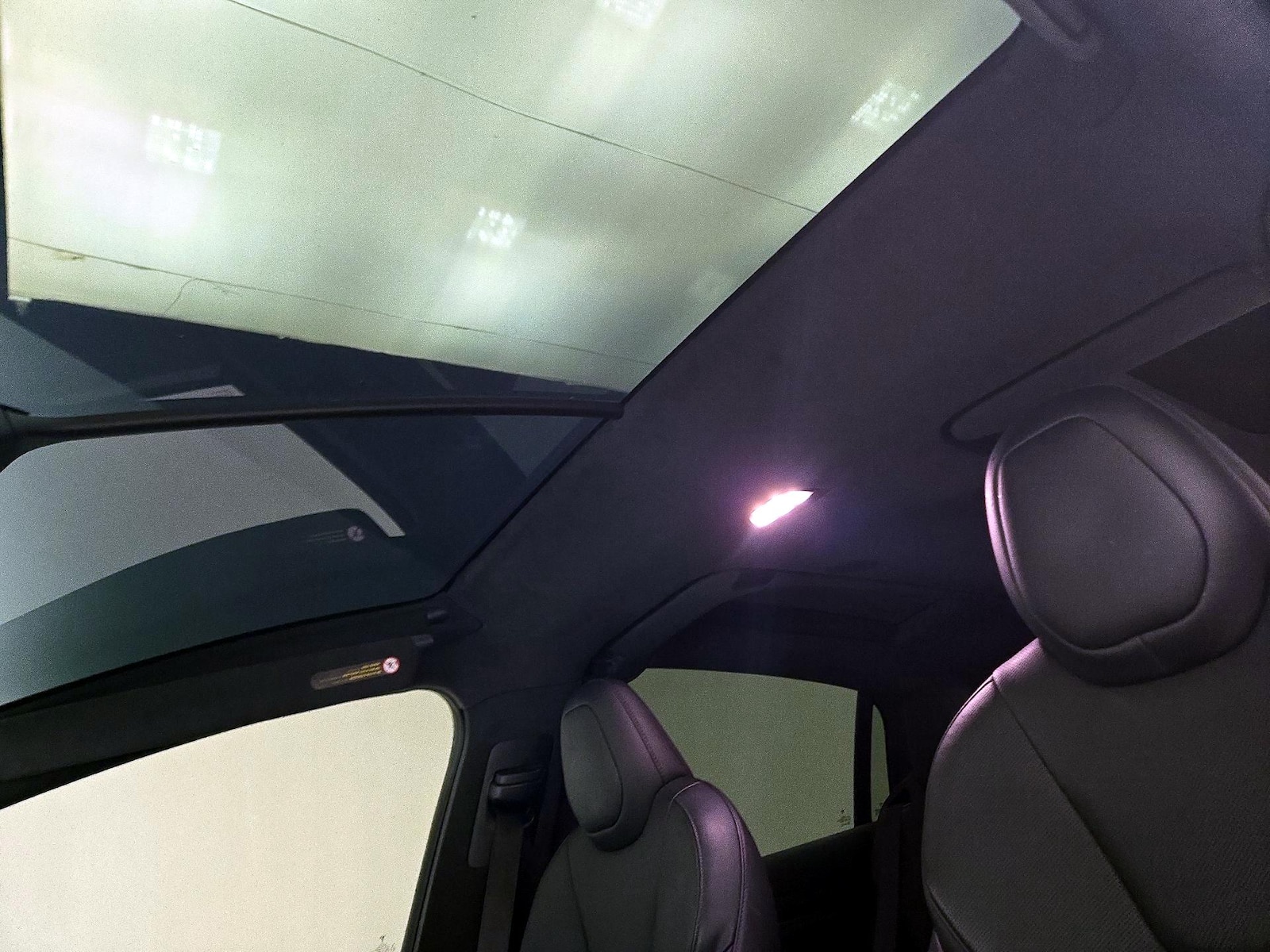 Skylight(s) & Overhead Airbags