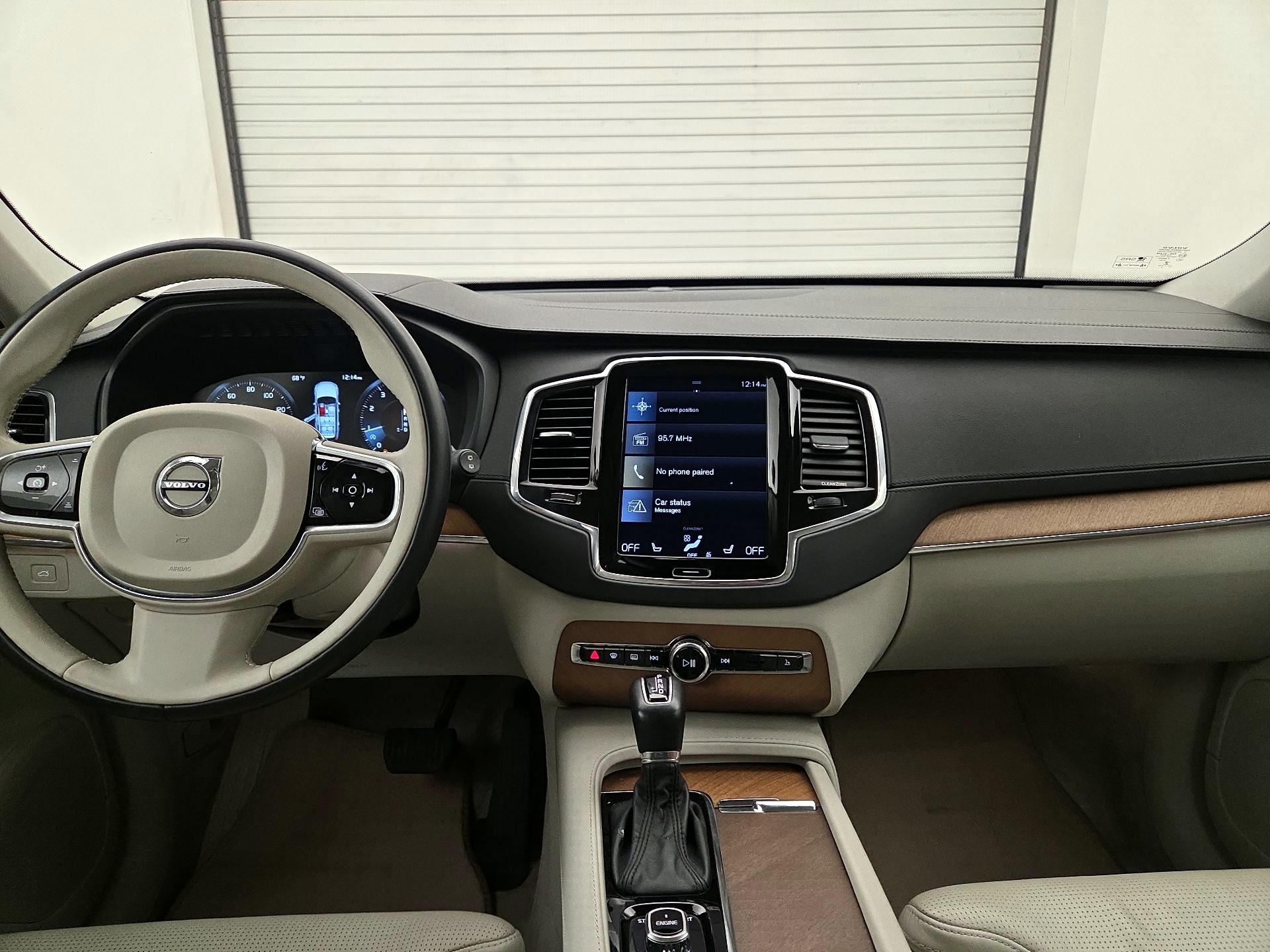 Thumbnail: 2016 Volvo XC90 - 9