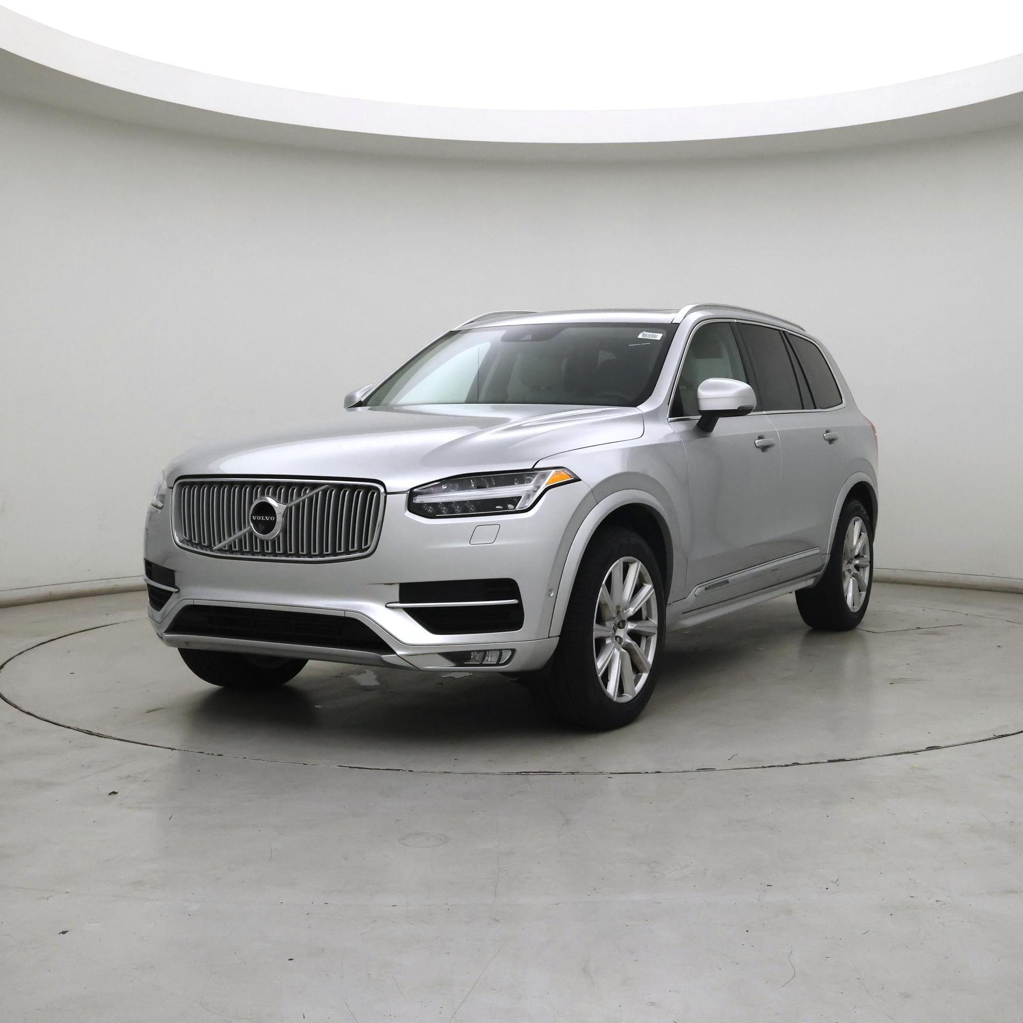 Thumbnail: 2016 Volvo XC90 - 4