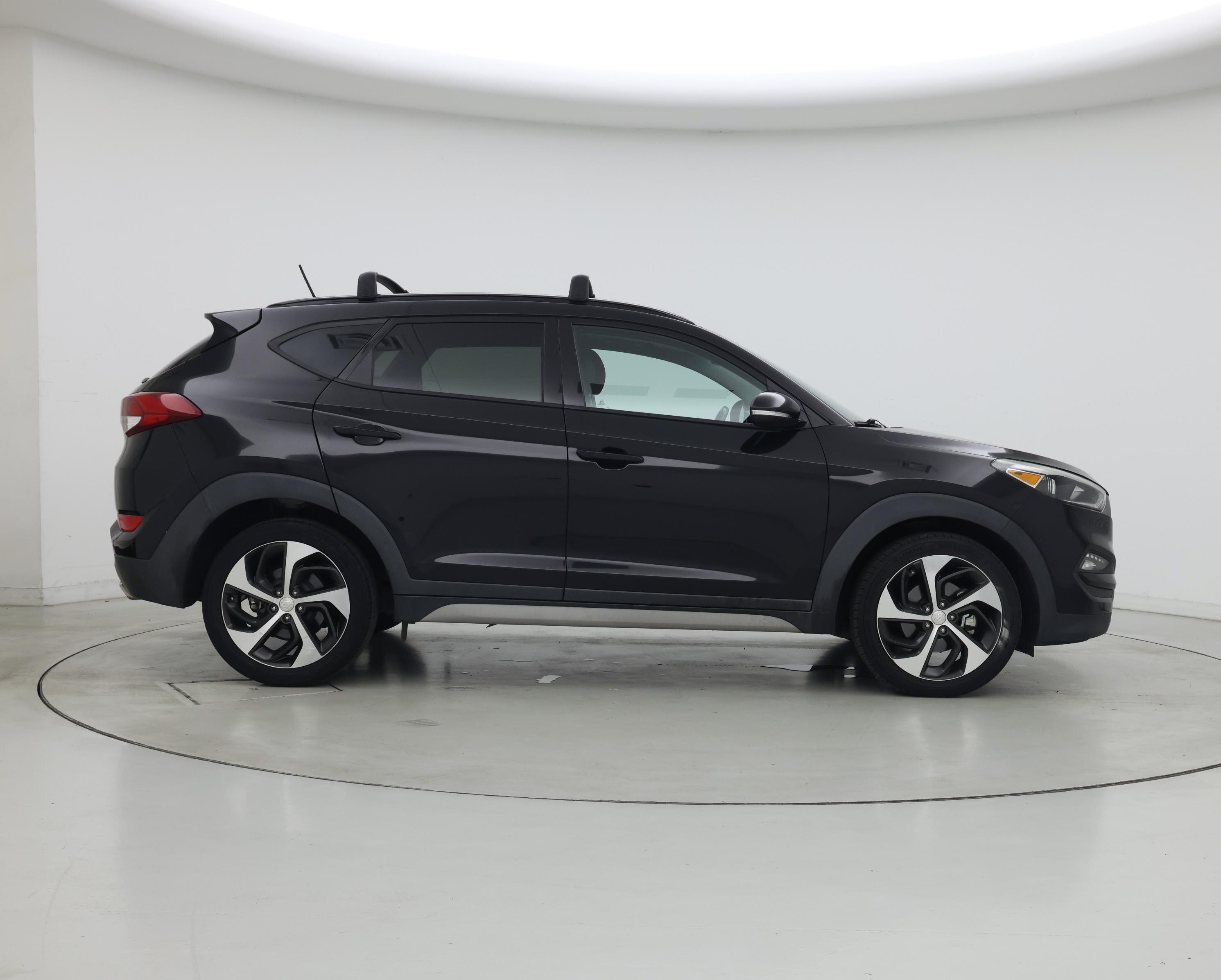 Thumbnail: 2017 Hyundai Tucson - 7