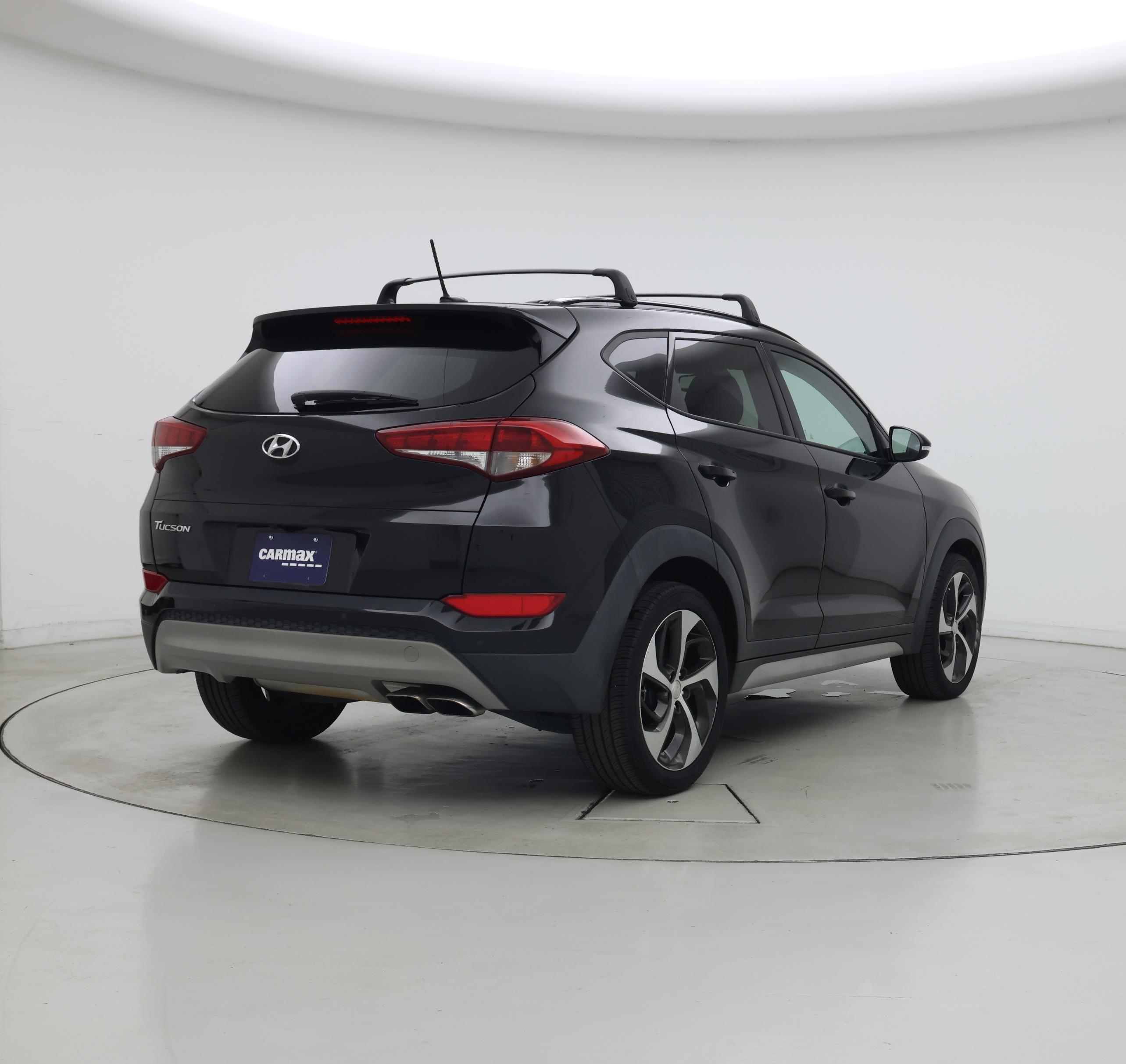 Thumbnail: 2017 Hyundai Tucson - 8
