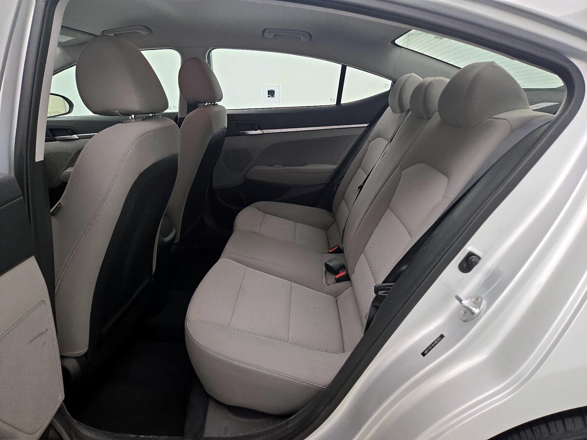Thumbnail: 2019 Hyundai Elantra - 19