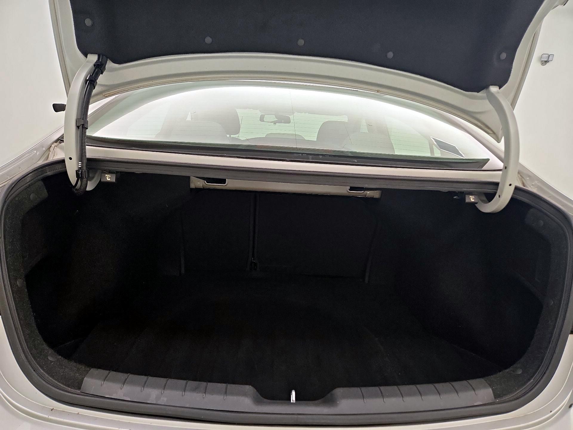 Thumbnail: 2019 Hyundai Elantra - 20