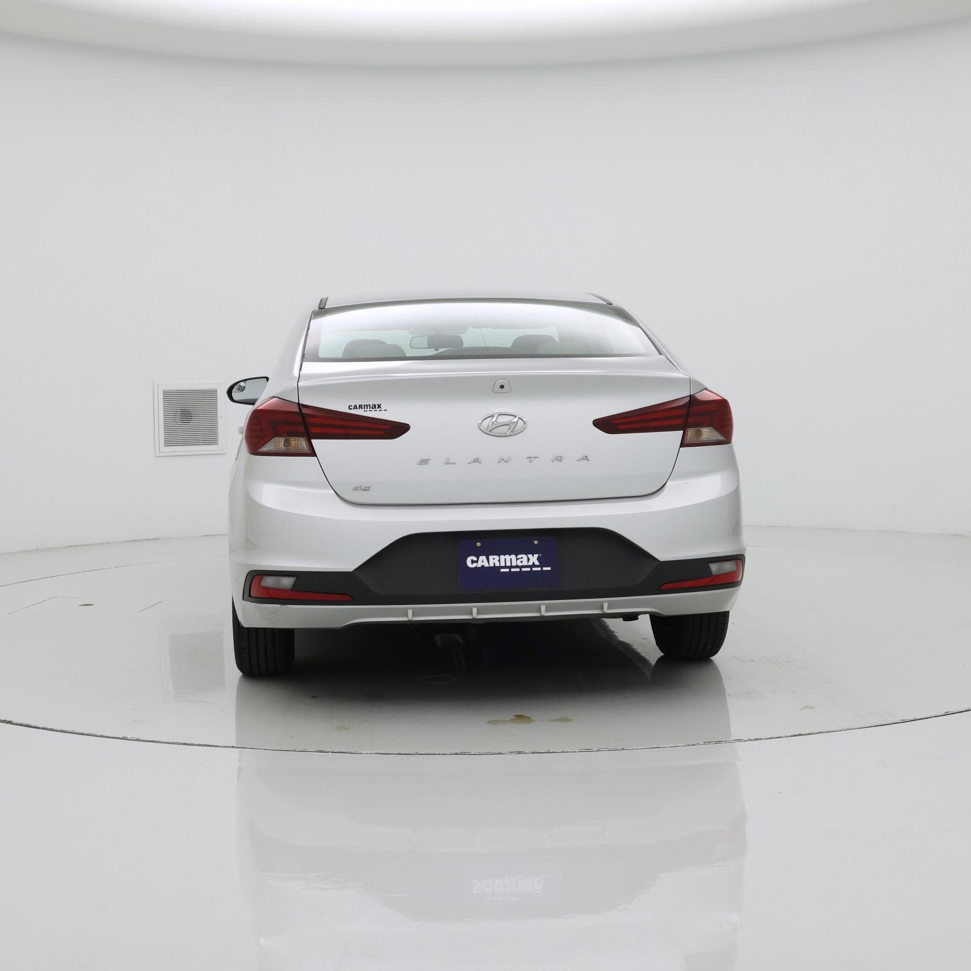 Thumbnail: 2019 Hyundai Elantra - 6