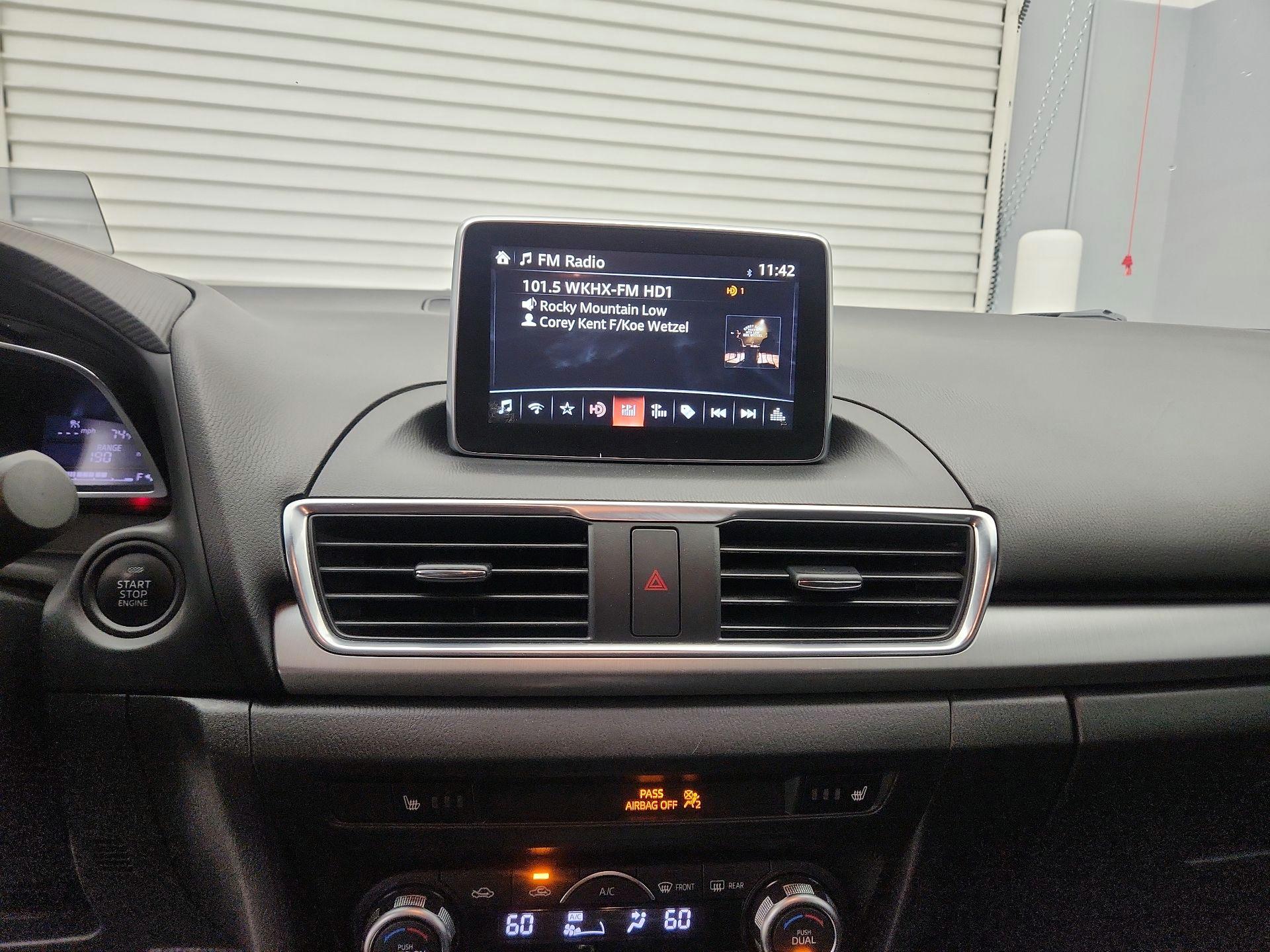 Thumbnail: 2016 Mazda Mazda3 - 16