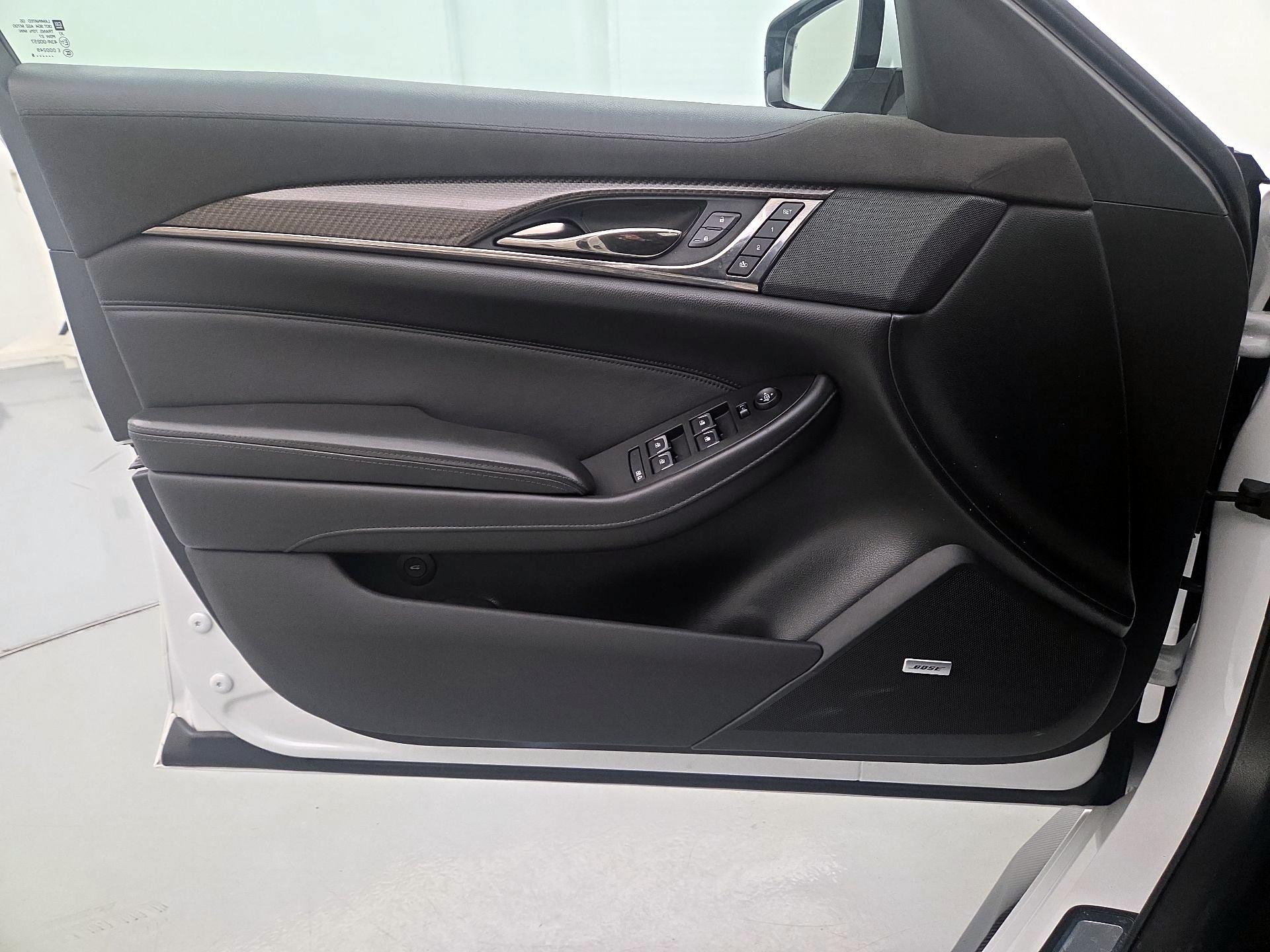 Thumbnail: 2018 Cadillac CTS - 12