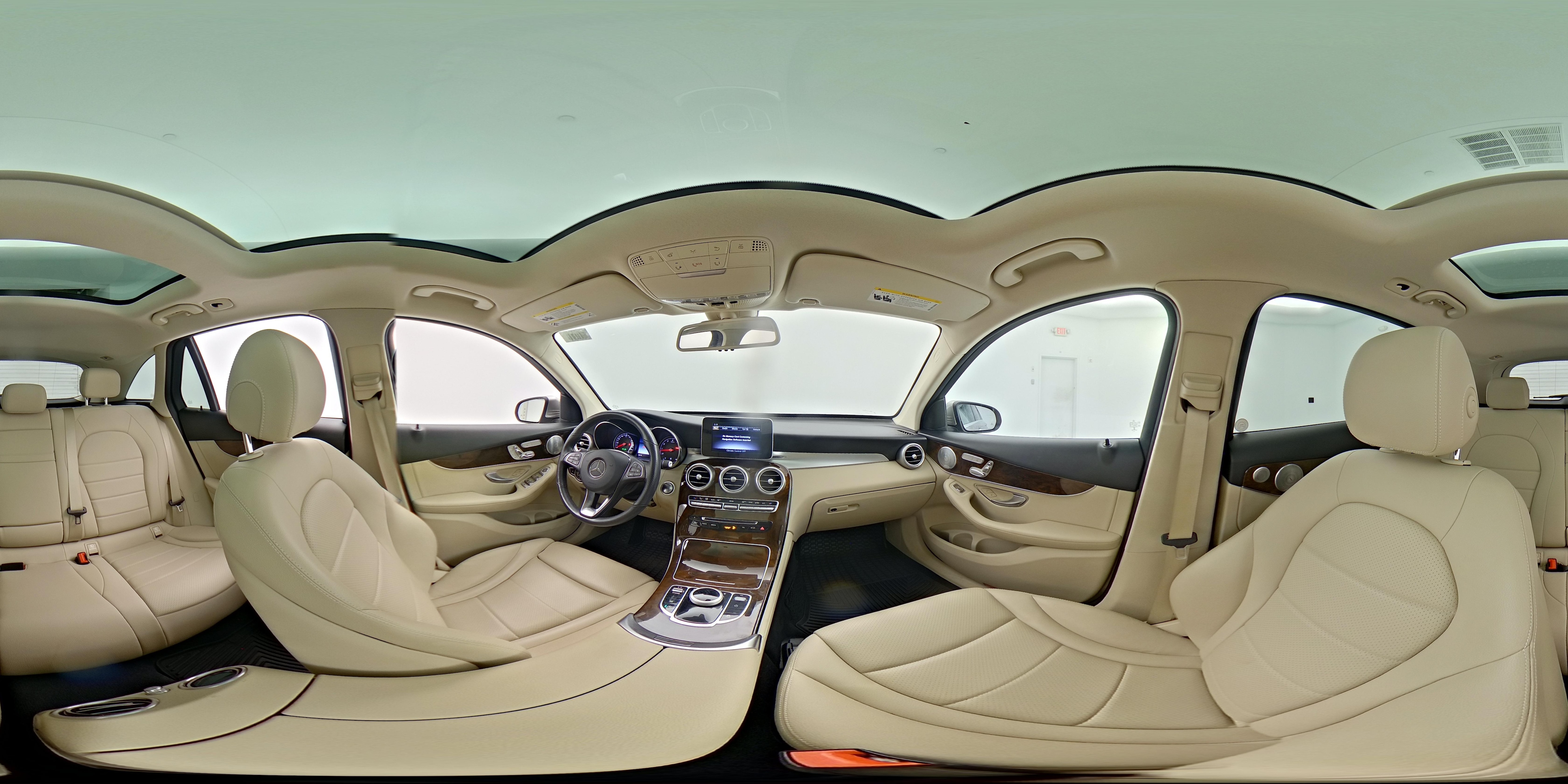 2019 Mercedes-Benz GLC GLC300 - Photo 24