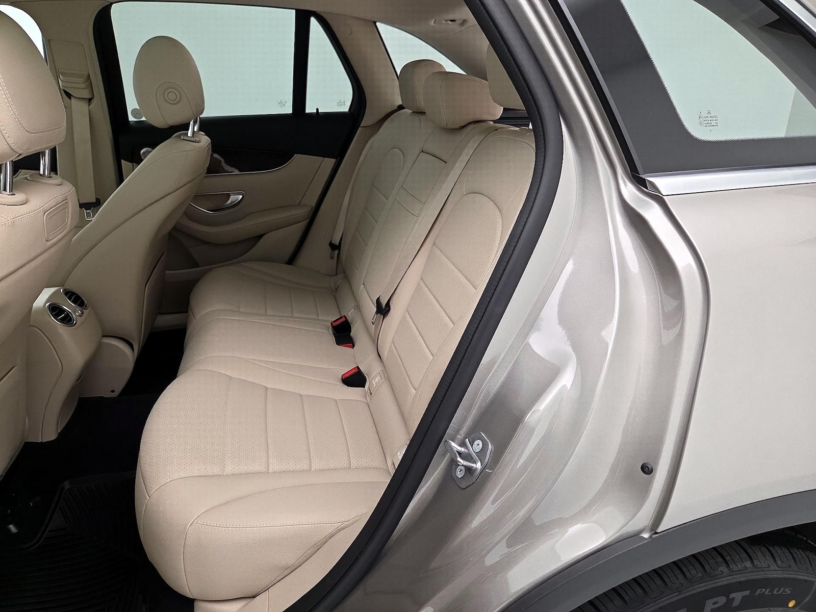 2019 Mercedes-Benz GLC GLC300 - Photo 20