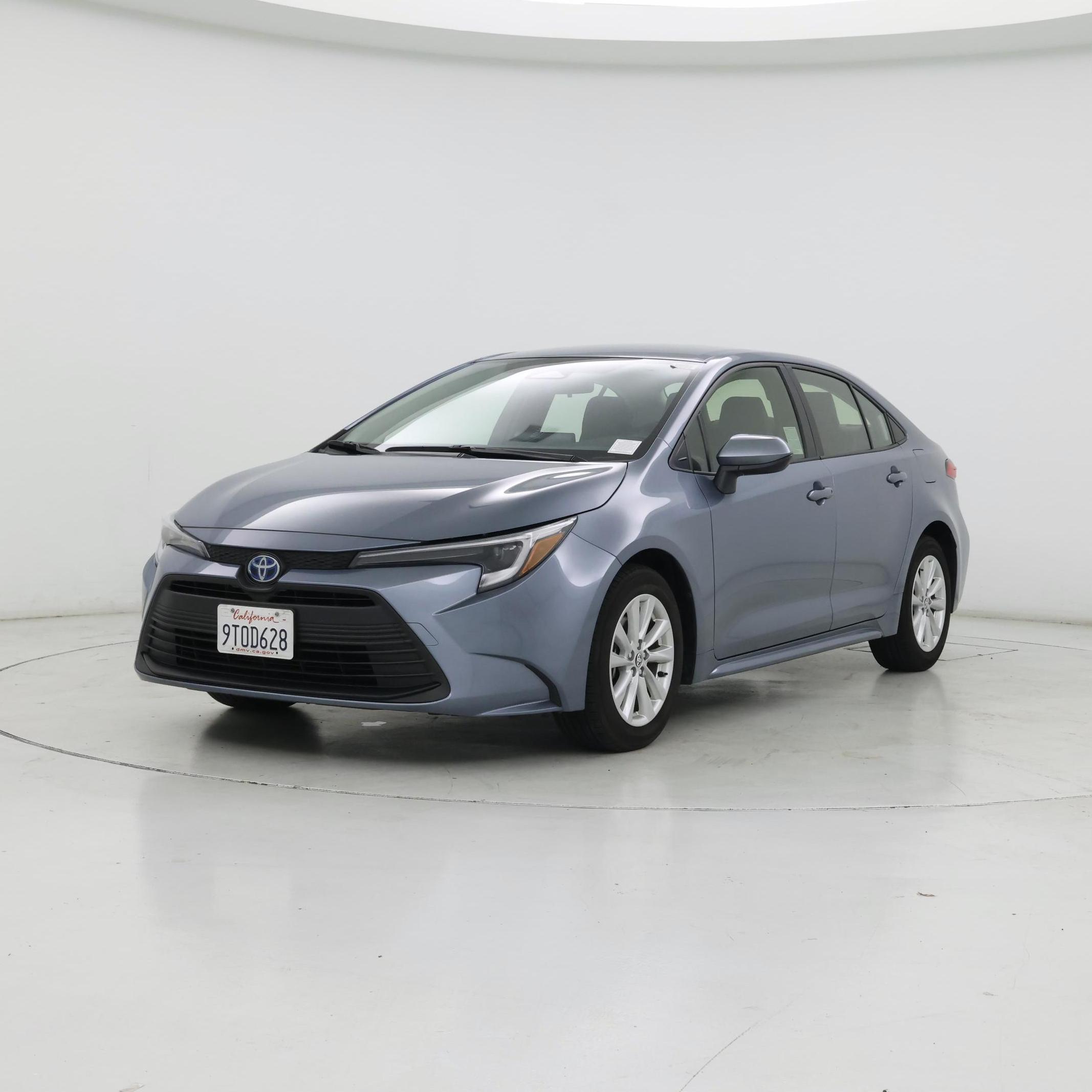 Thumbnail: 2025 Toyota Corolla - 4