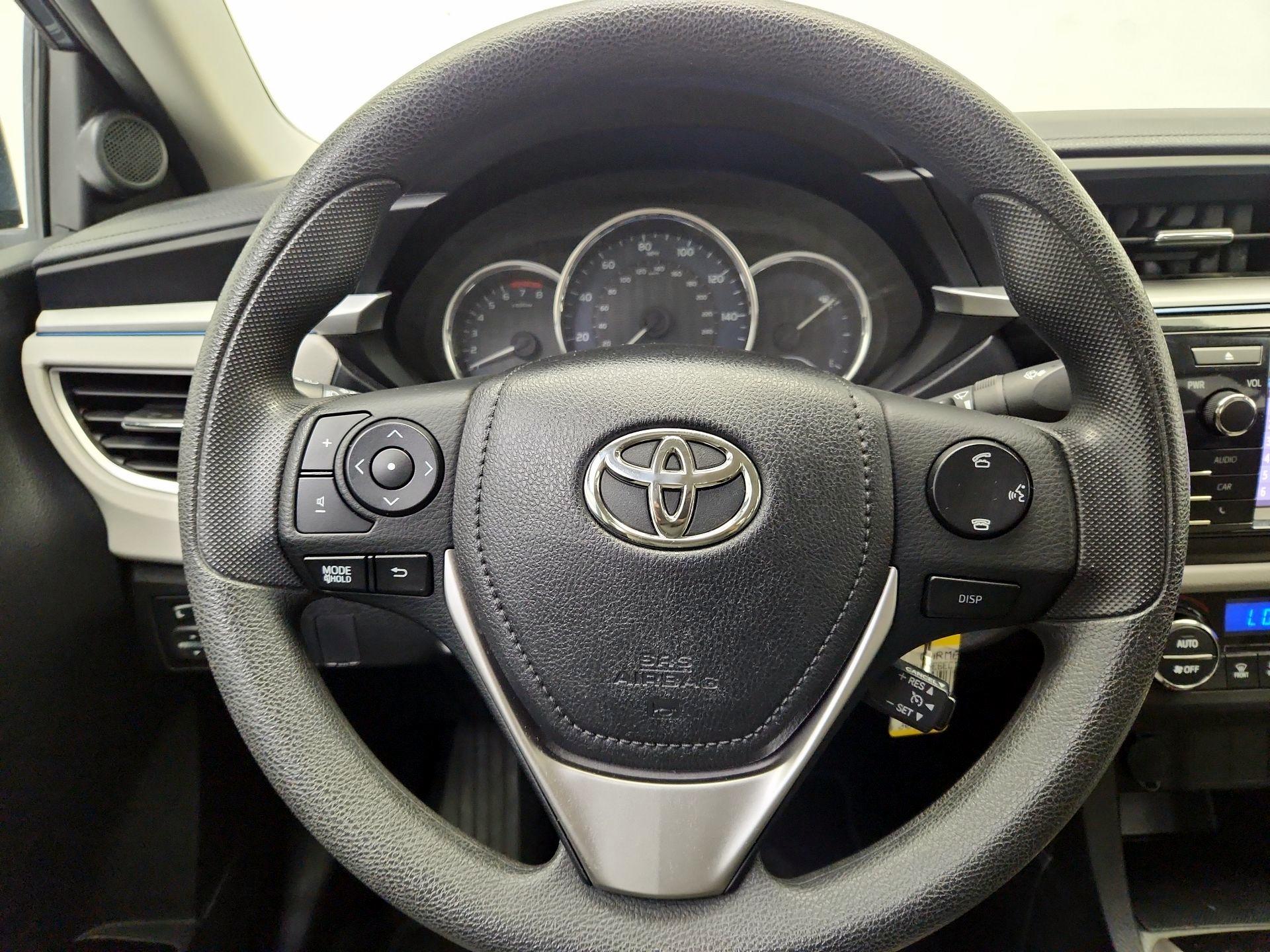 Thumbnail: 2014 Toyota Corolla - 10