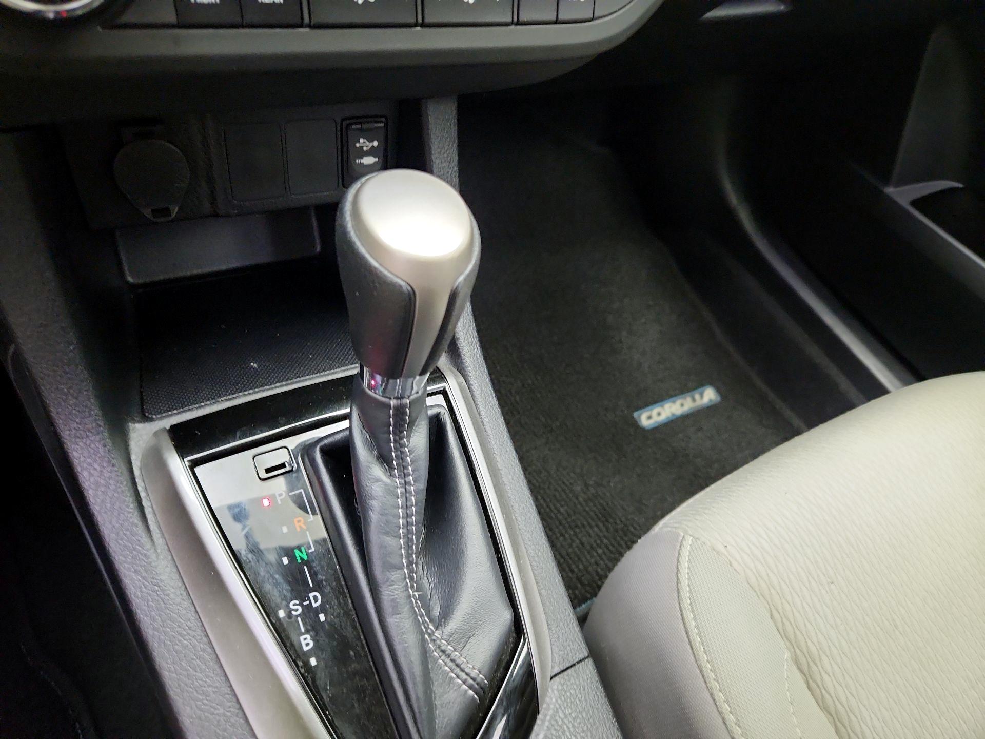 Thumbnail: 2014 Toyota Corolla - 17