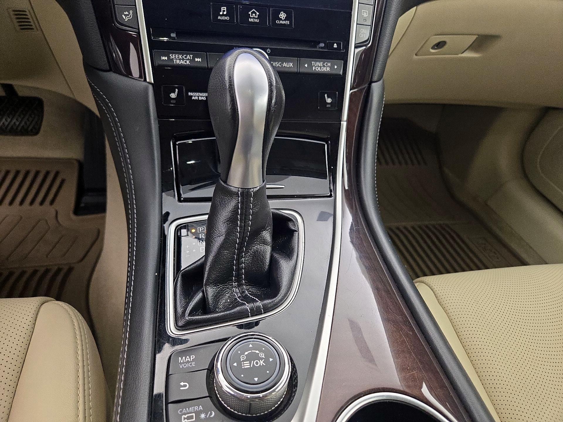 Thumbnail: 2014 INFINITI Q50 - 18